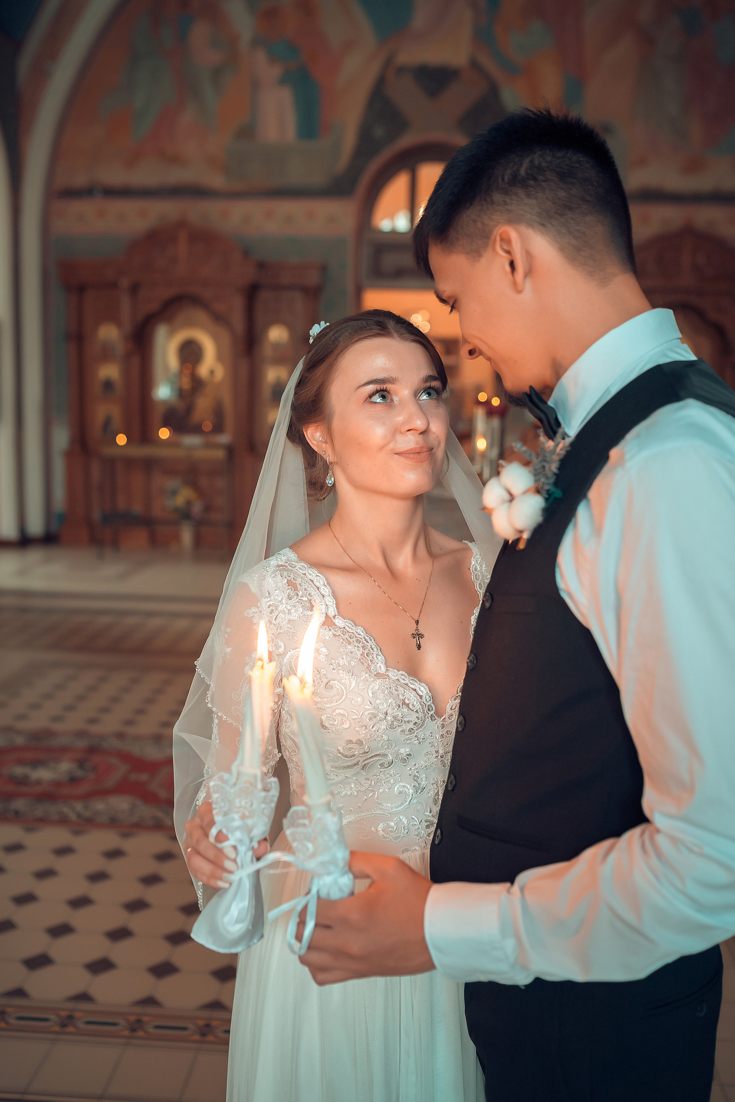 Венчание в Красноярске. Фотограф на Крещение и Венчание в Красноярске Рамазанова Юлия