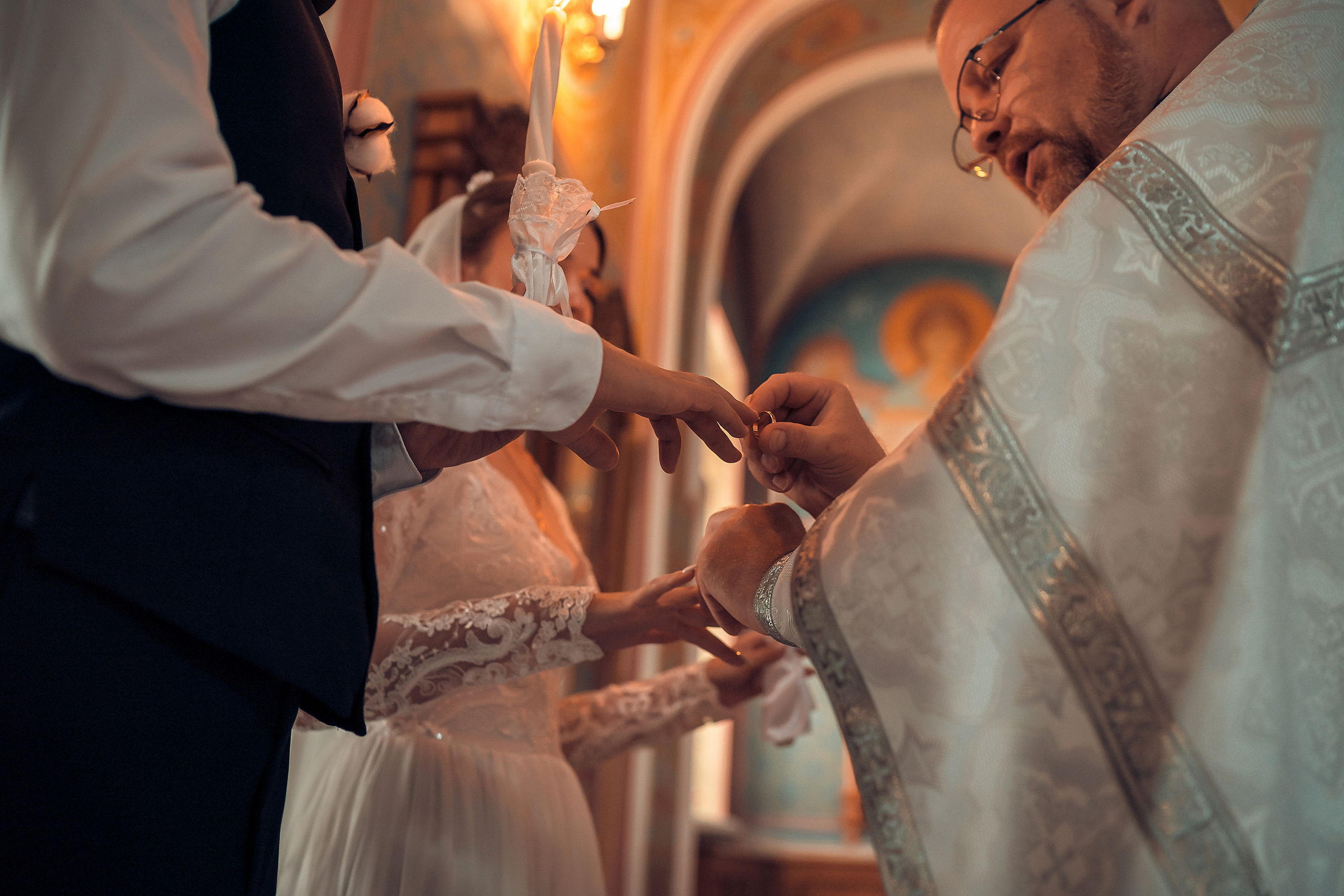 Венчание в Красноярске. Фотограф на Крещение и Венчание в Красноярске Рамазанова Юлия