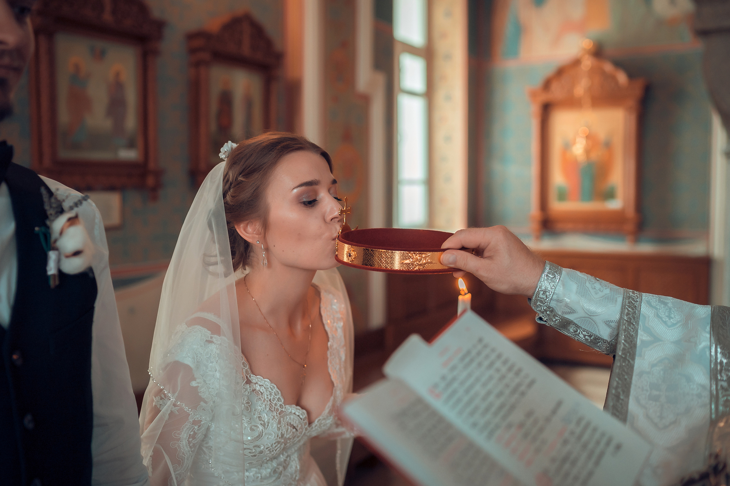 Венчание в Красноярске. Фотограф на Крещение и Венчание в Красноярске Рамазанова Юлия