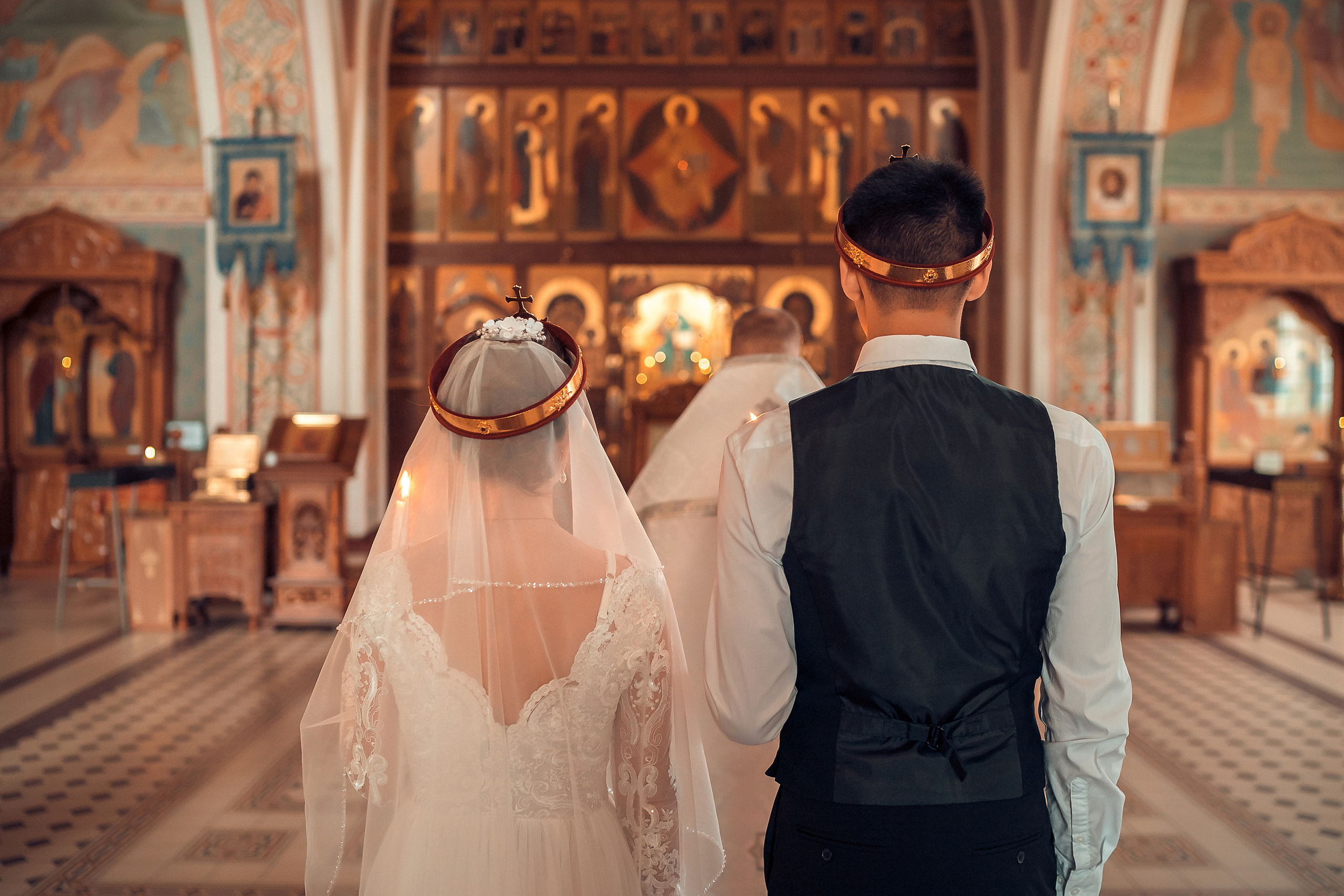 Венчание в Красноярске. Фотограф на Крещение и Венчание в Красноярске Рамазанова Юлия