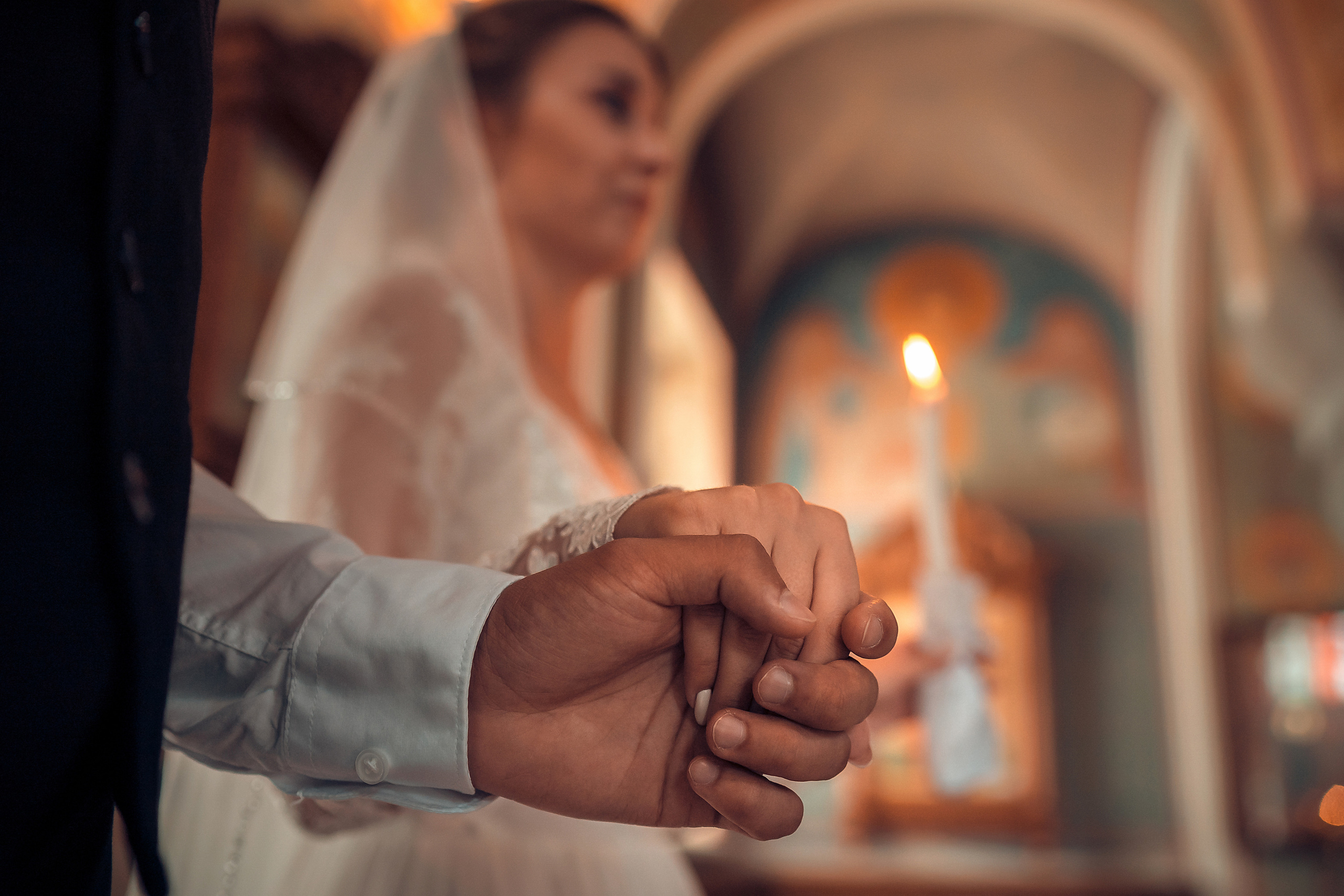 Венчание в Красноярске. Фотограф на Крещение и Венчание в Красноярске Рамазанова Юлия