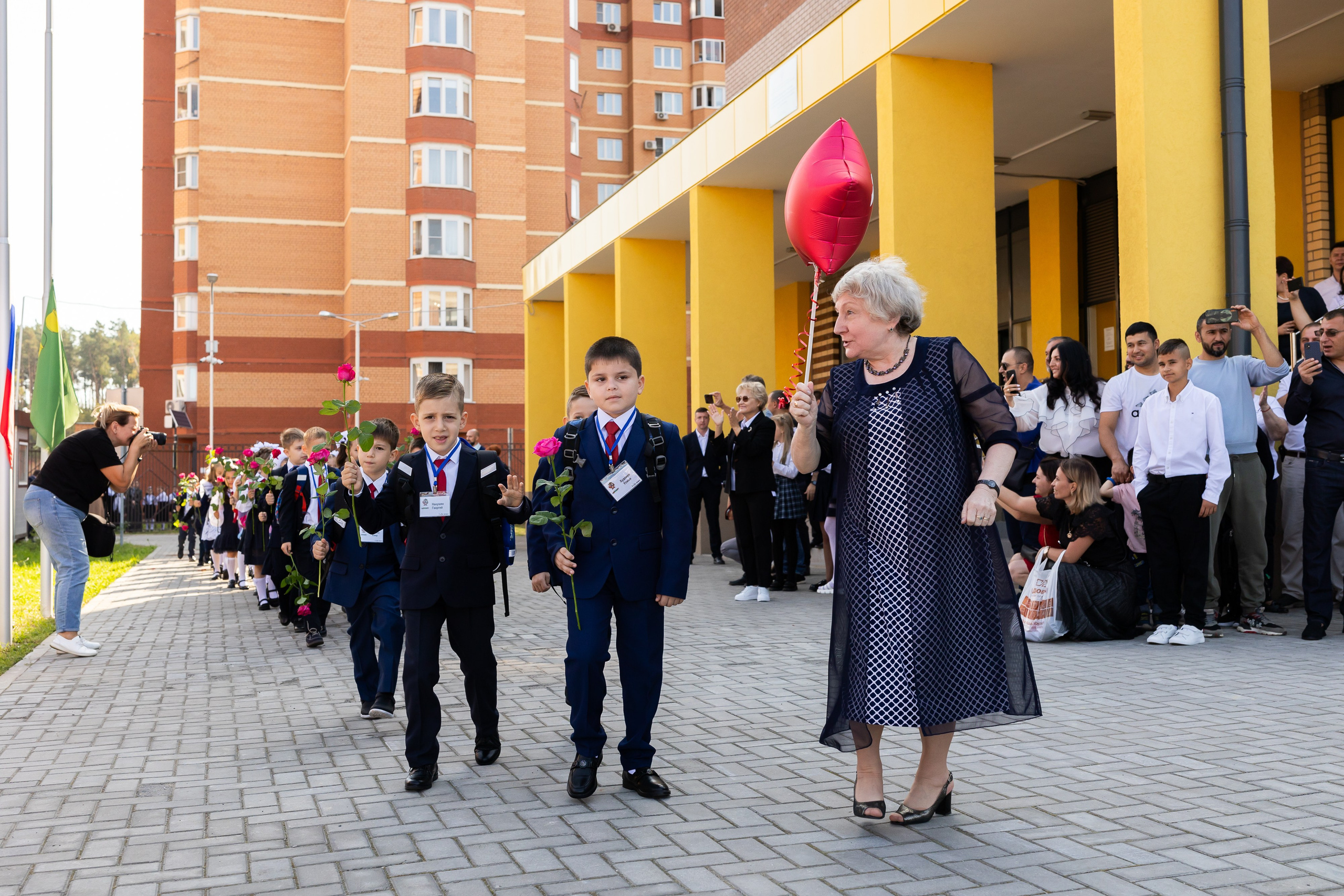 Линейка 1 сентября. Профессиональный Фотограф в Москве Андрей Славнов