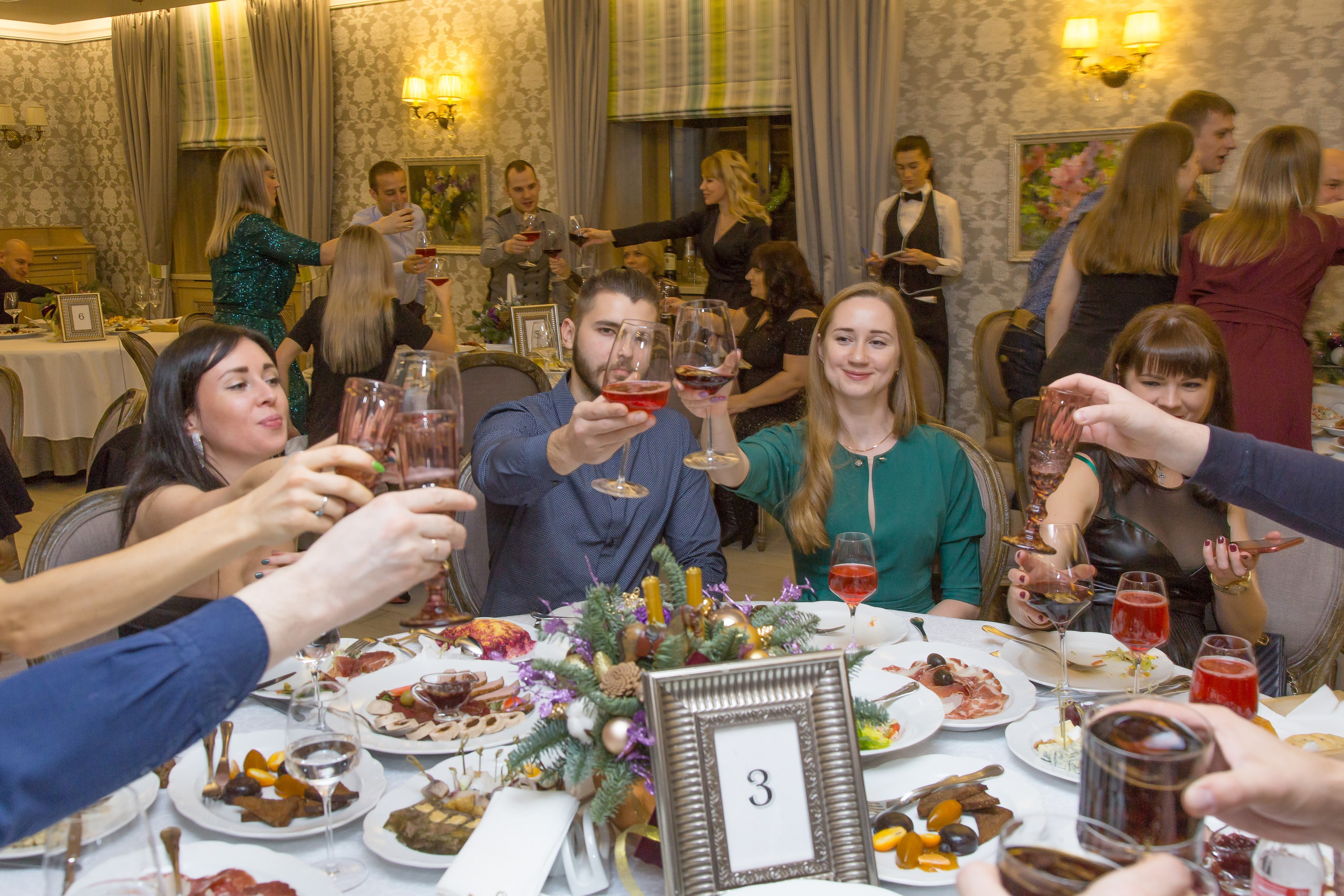 КОРПОРАТИВ НОВЫЙ ГОД. Главная