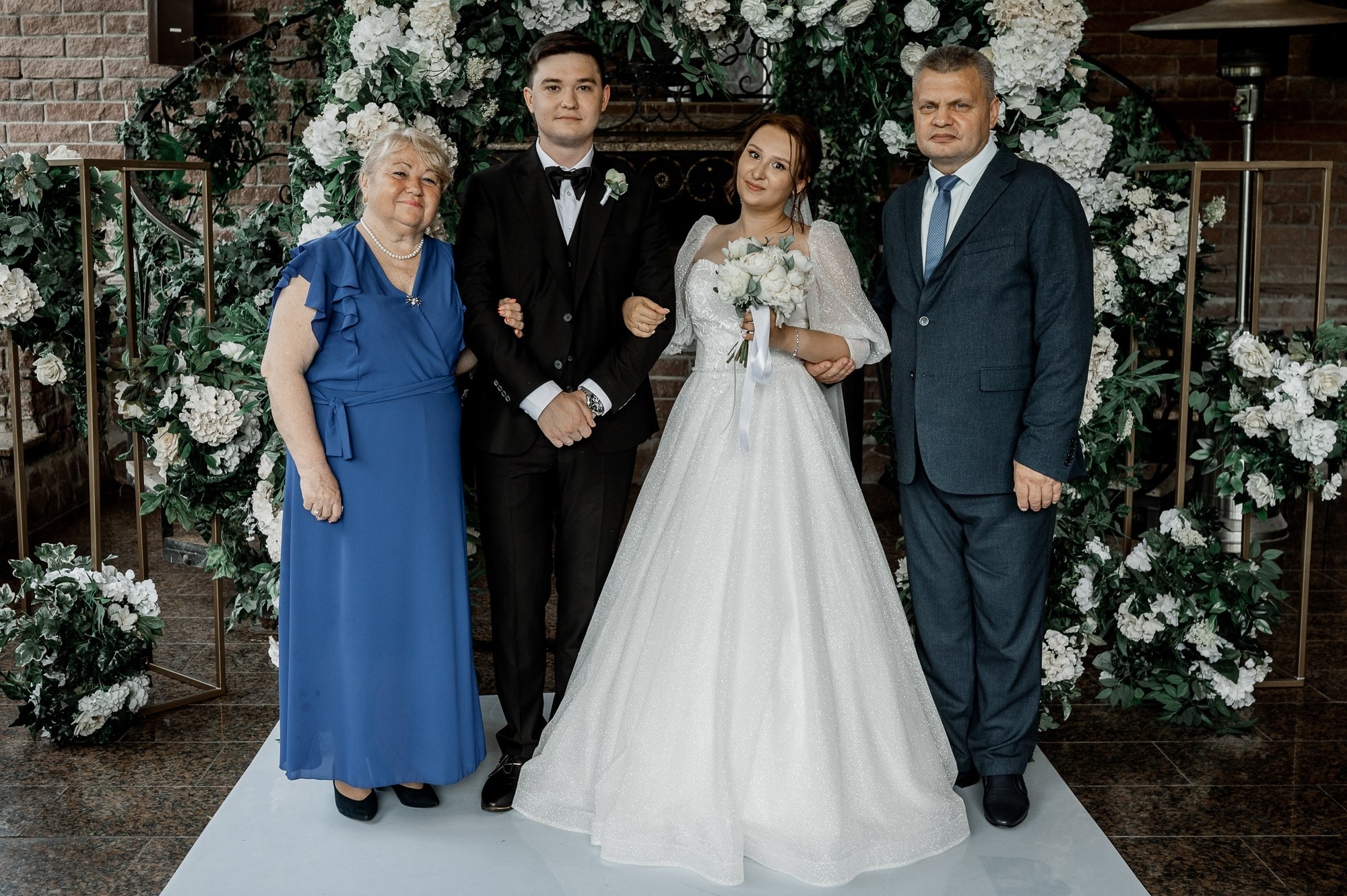 Вячеслав и Екатерина. Свадебный фотограф в Тюмени Анастасия Конева