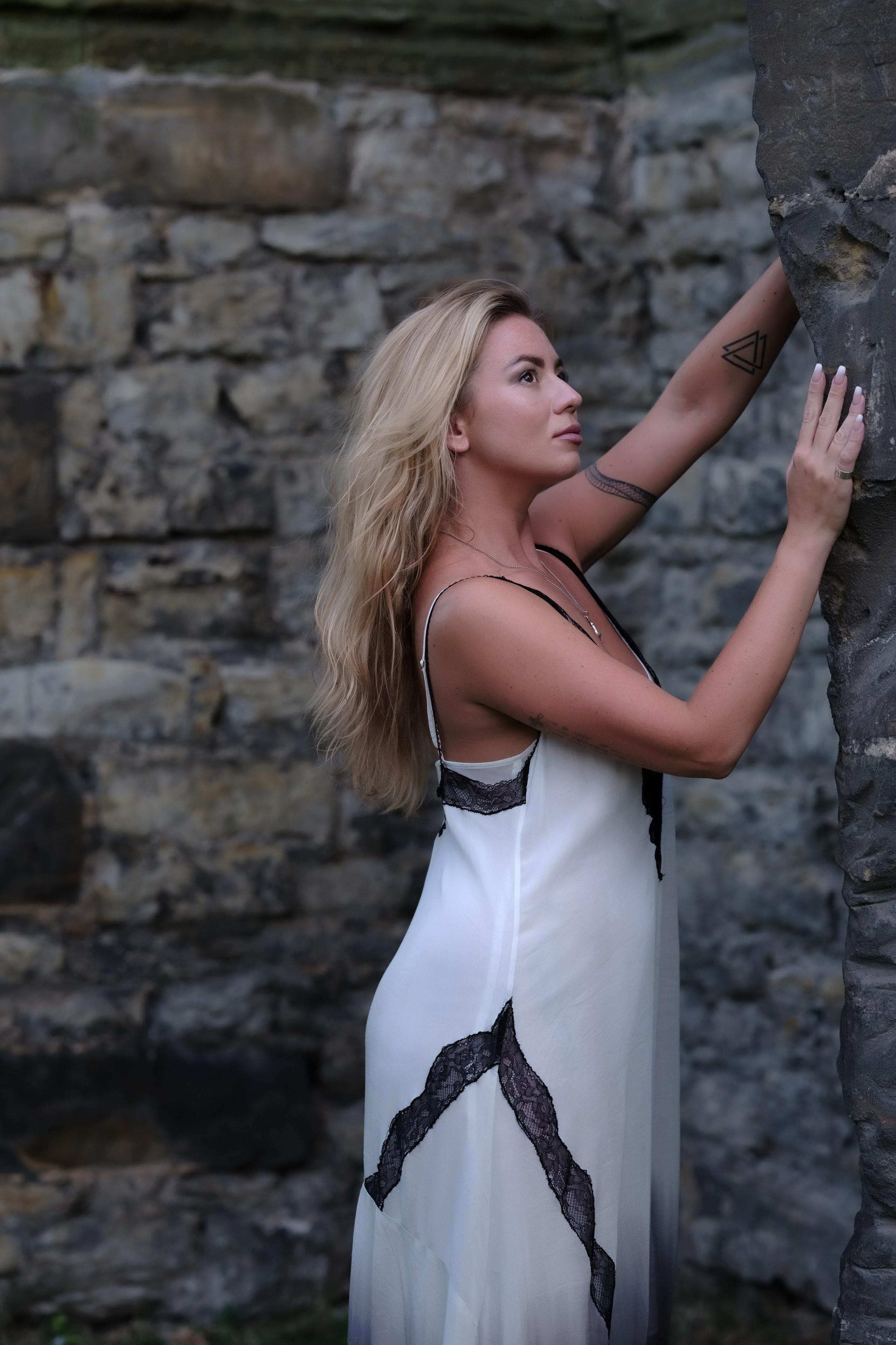 Настя. Фотограф в Москве и Праге: индивидуальные портреты, парные фотосессии