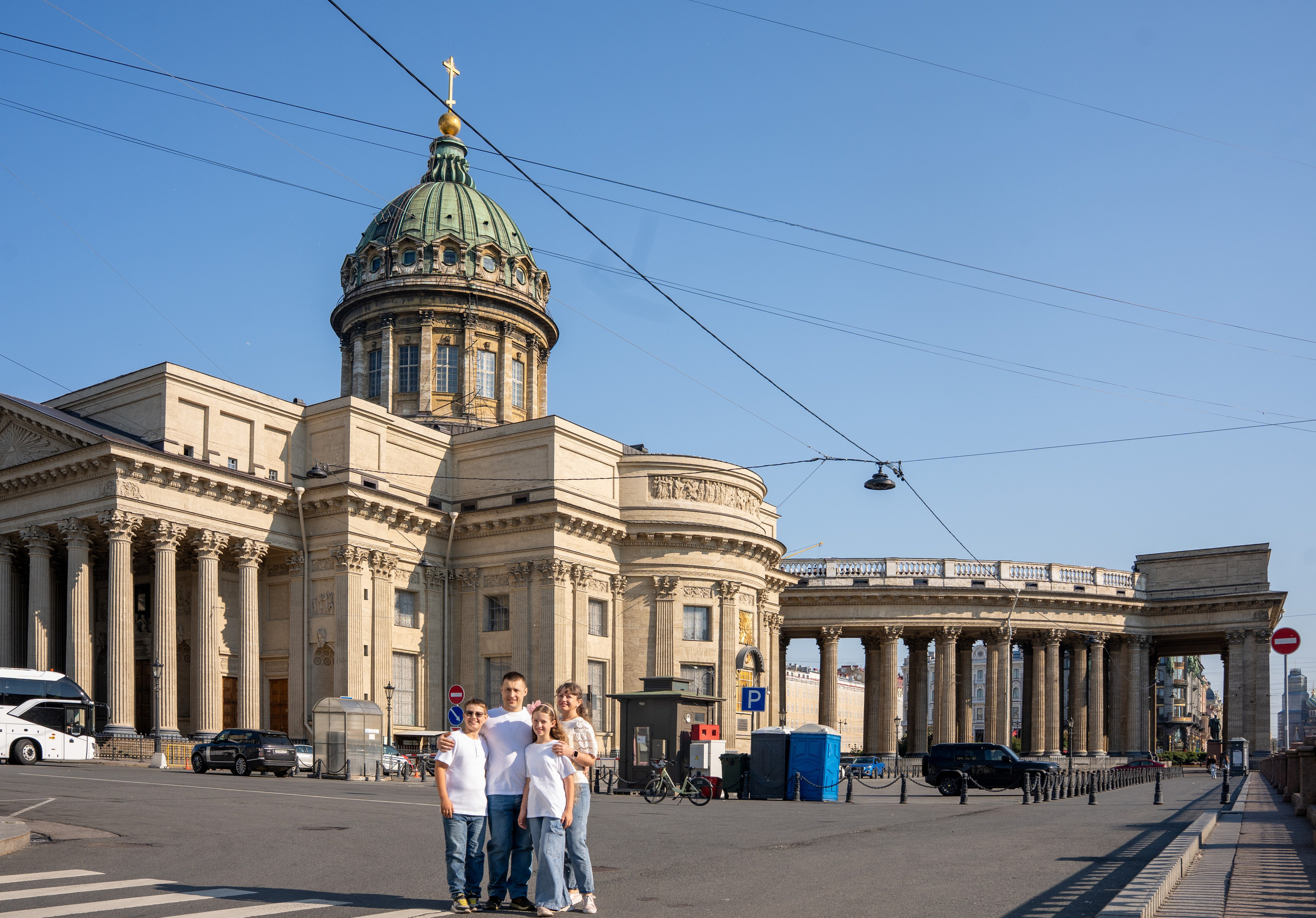 Фотосессия с достопримечательностями спб