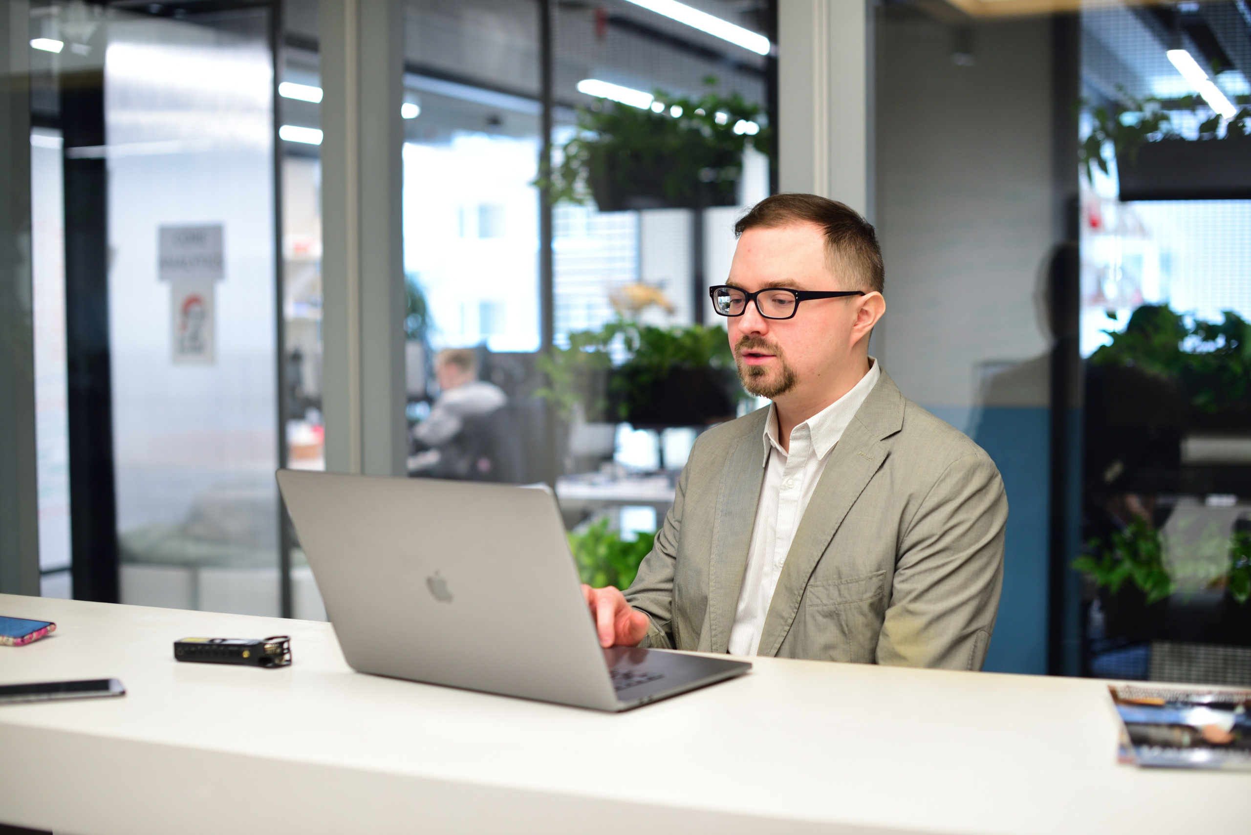 Бизнес портрет мужской. Ваш персональный фотограф в Москве ЮША