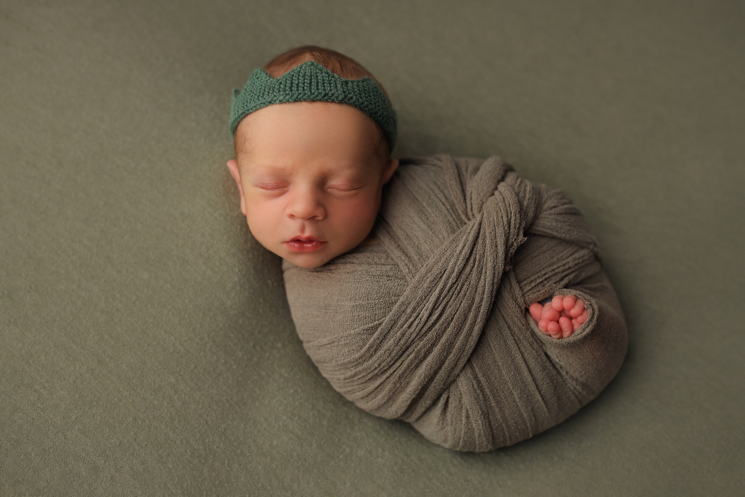 Новорожденные. Семейный фотограф и фотограф новорожденных в Санкт-Петербурге Алевтина