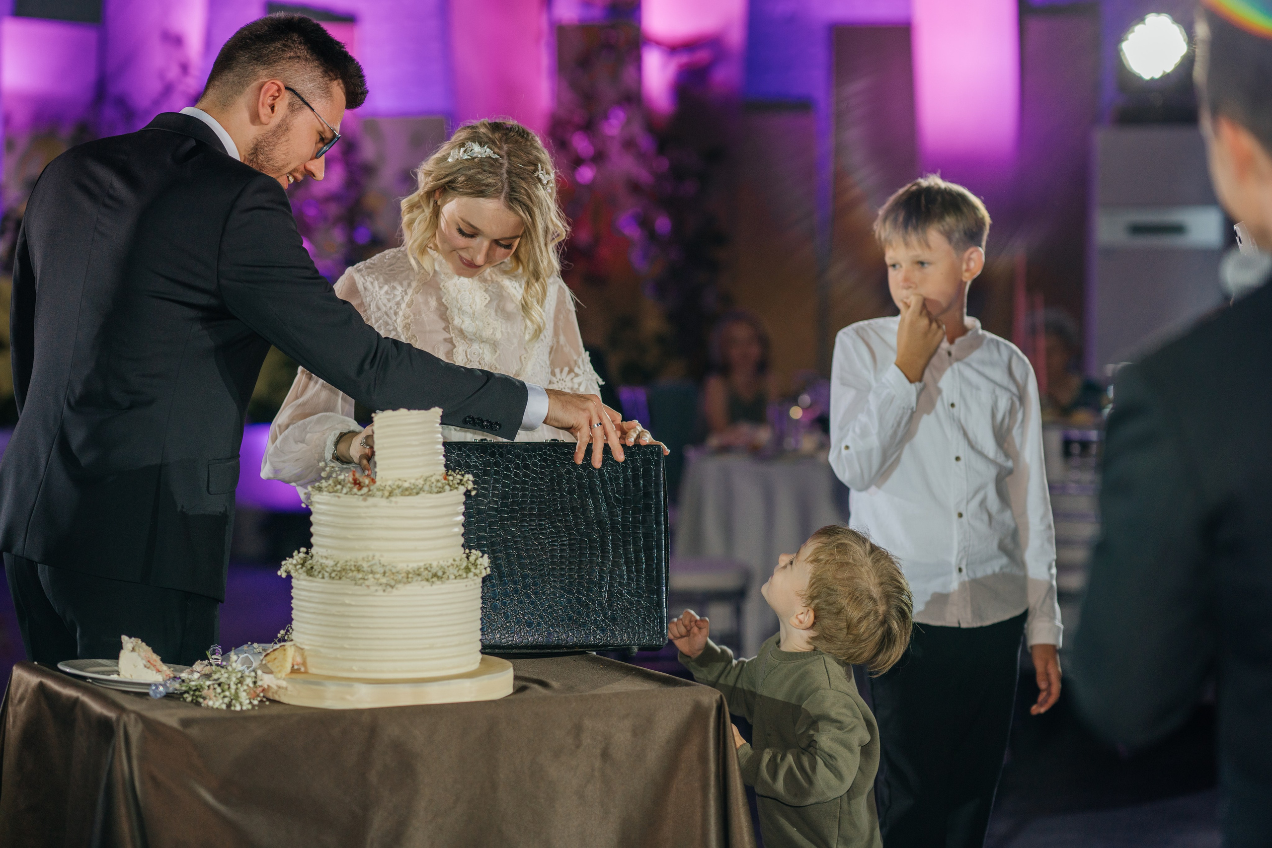 Свадебный день Максим и Вита. Графский Парк. Свадебный и семейный фотограф Надежда Соловьева