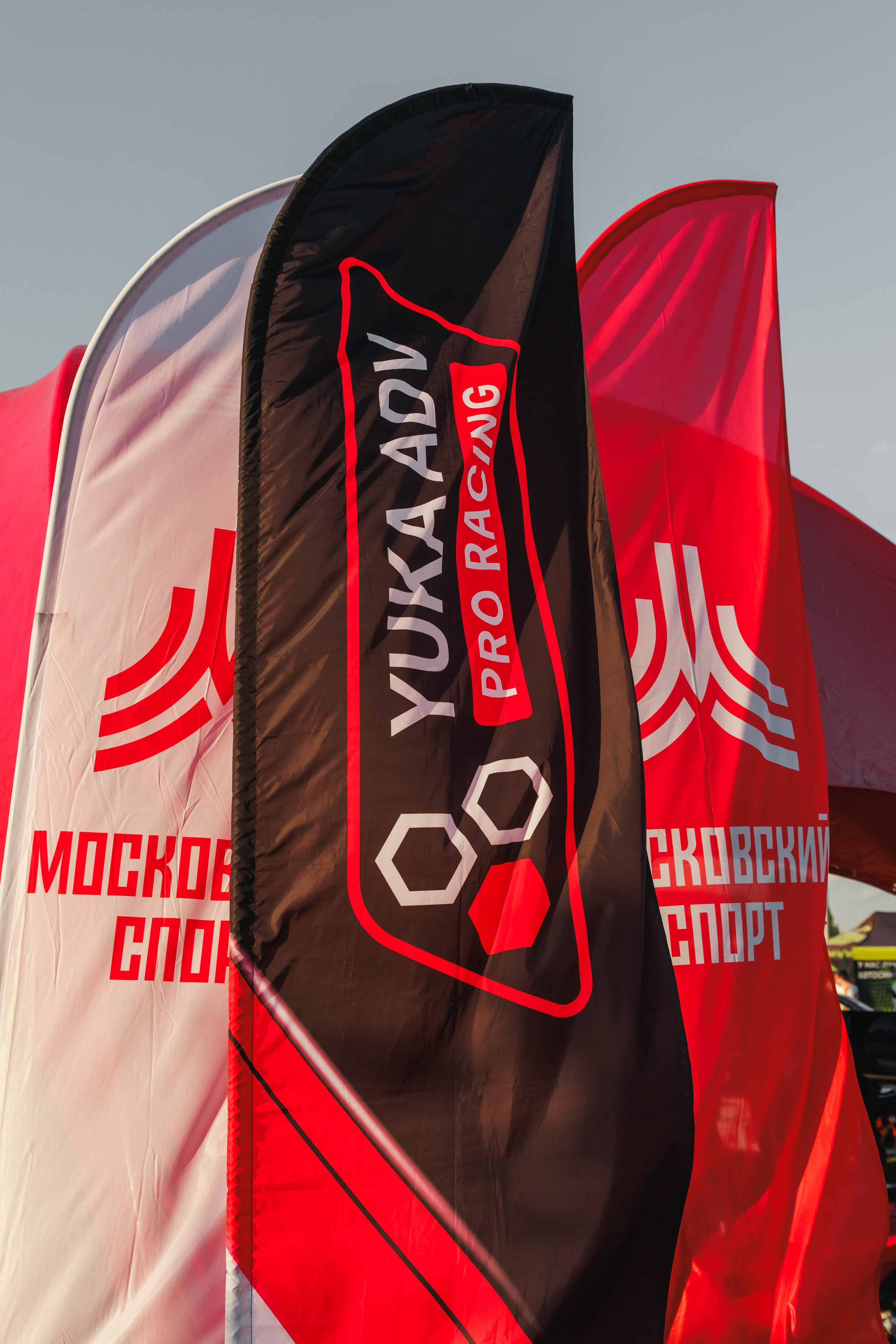 Выставка и дрифт машин. Репортажный фотограф. Москва. Алина Ланская