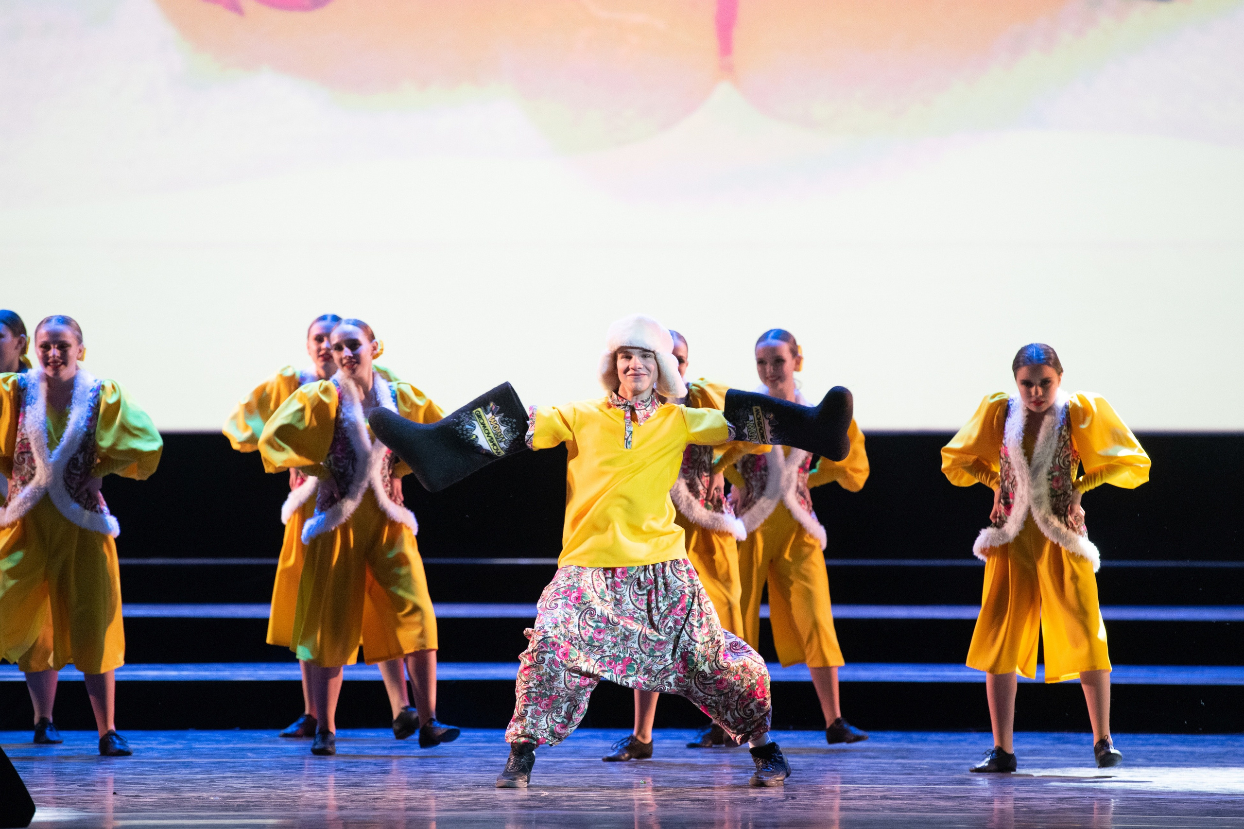 2 февраля, концерт Таланты России, Кремлевский Дворец. Золотое яблочко