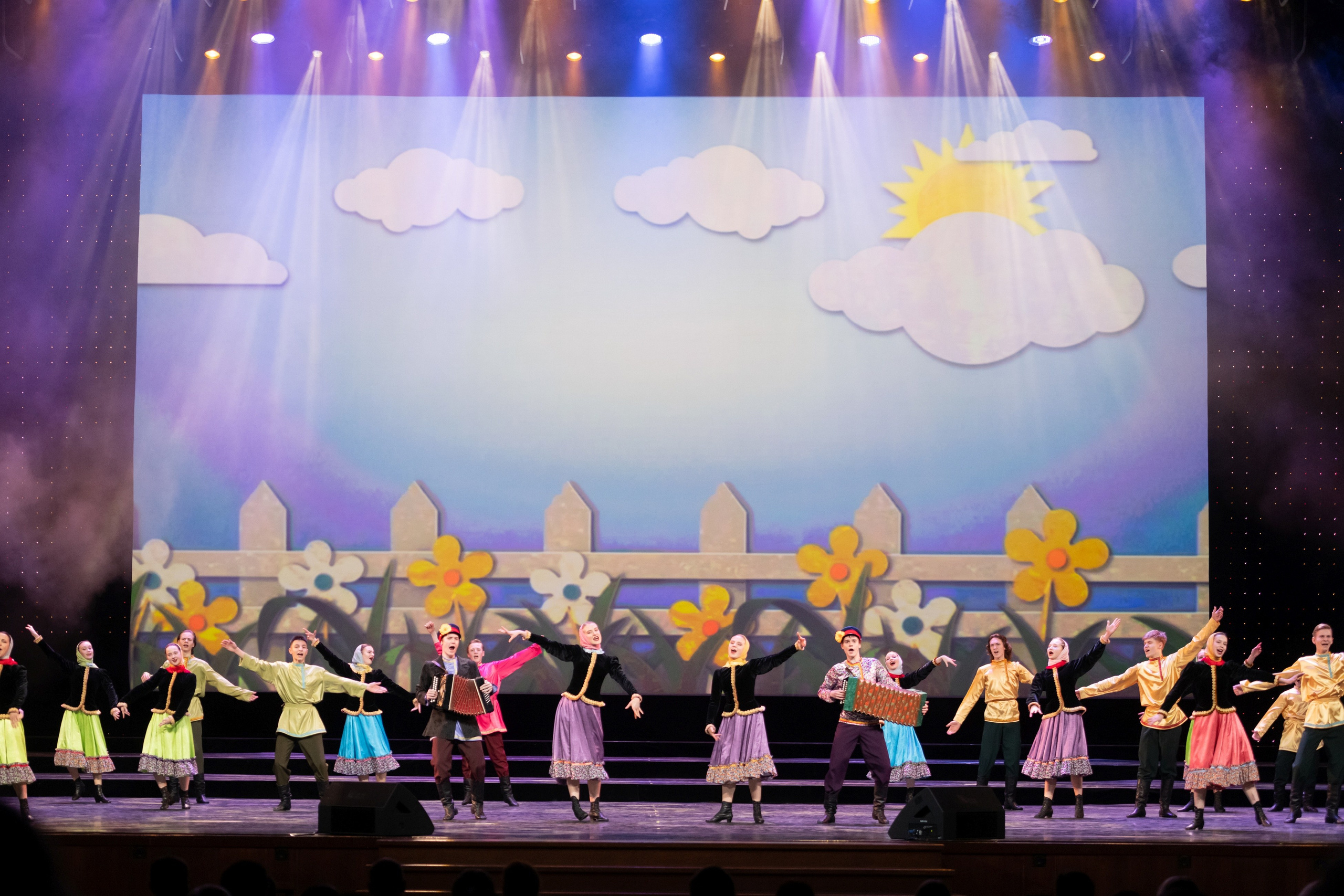 2 февраля, концерт Таланты России, Кремлевский Дворец. Золотое яблочко