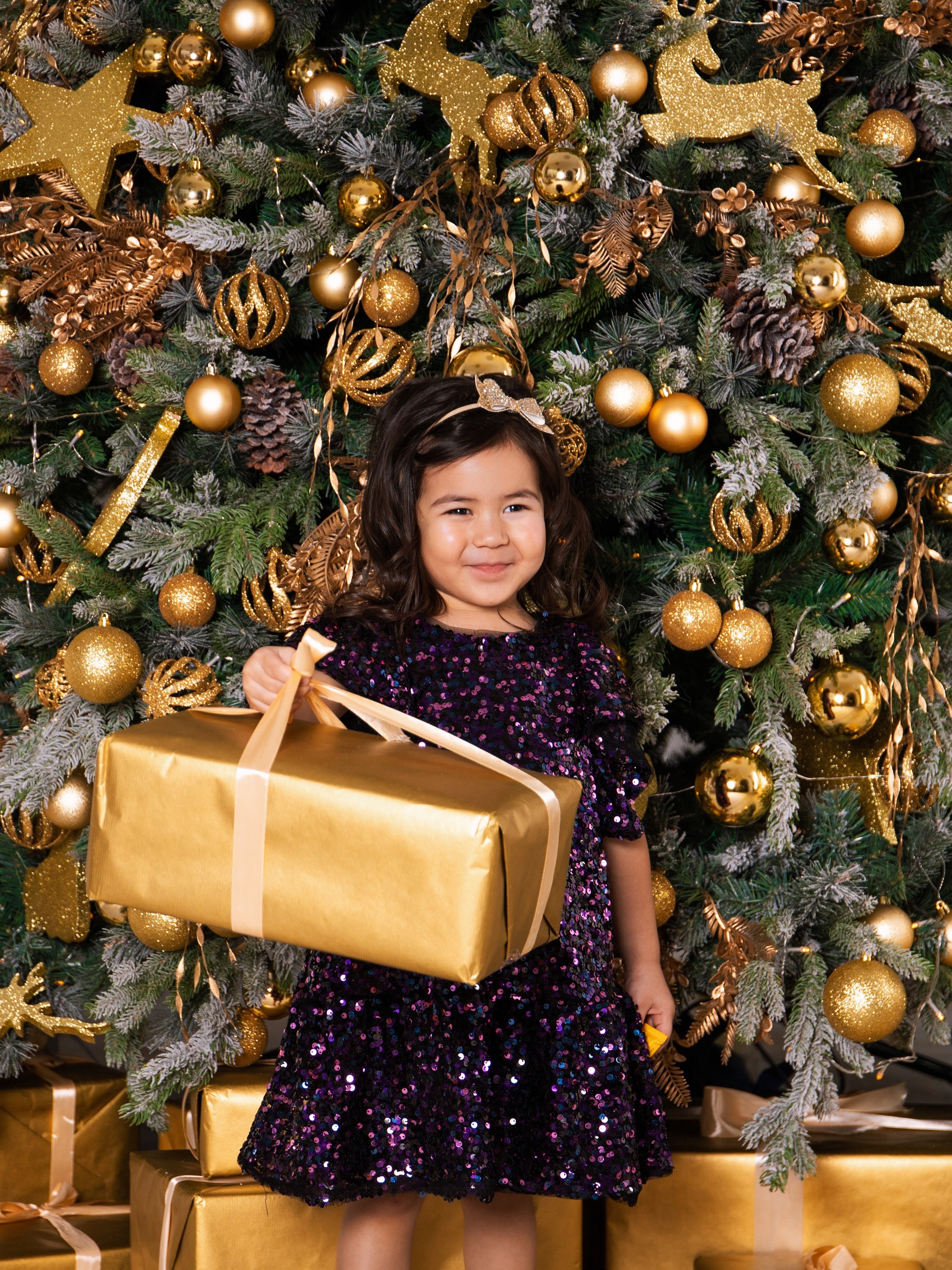 Мама с дочкой новогодняя съемка в студии. Свадебный и семейный фотограф в Москве Мила Широких