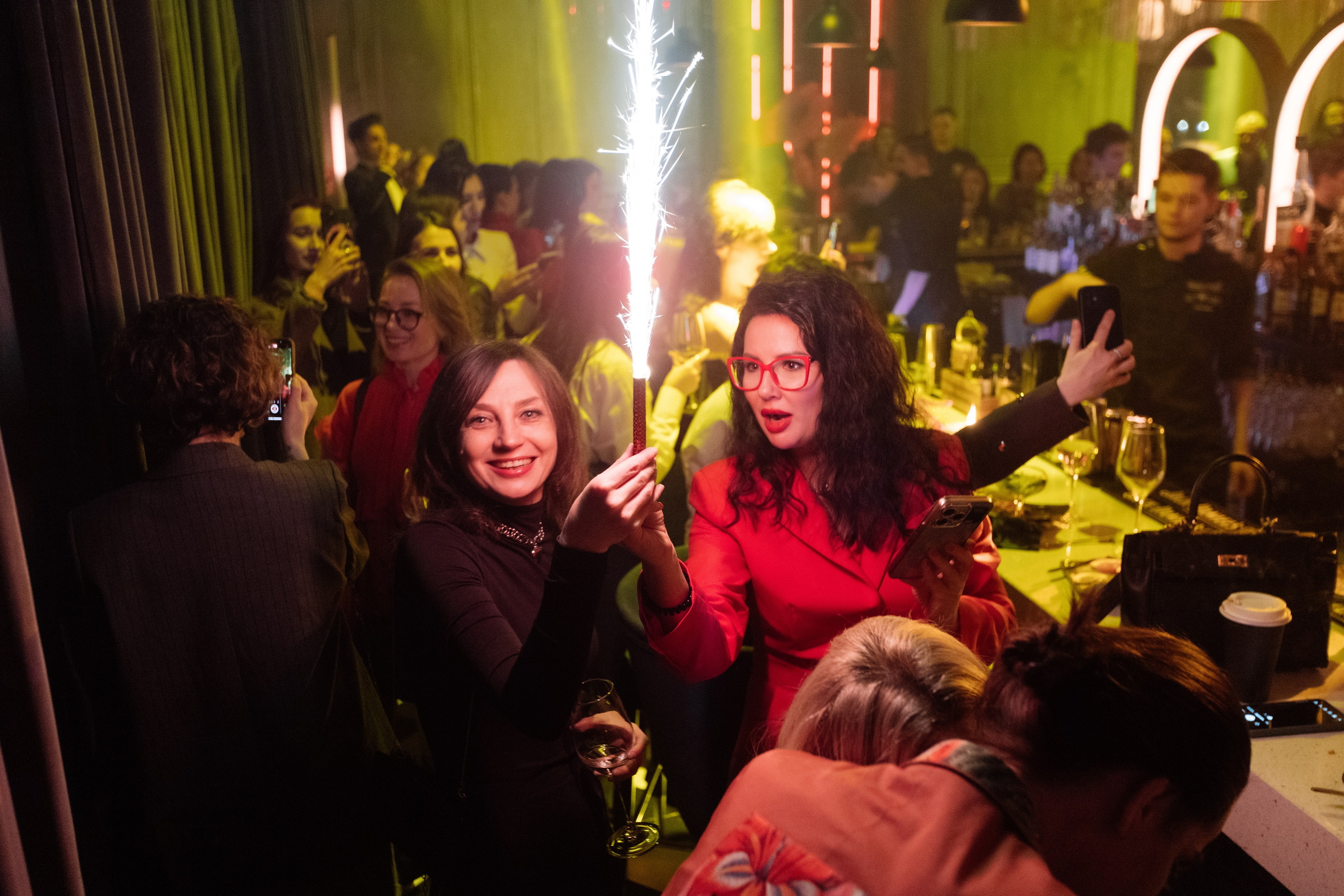 СОБРАНИЕ EXCLUSIVE — ПРЕЗЕНТАЦИЯ ВЕСЕННЕГО ЖУРНАЛА. СВОИ. ФОТООТЧЕТЫ-СОБЫТИЯ-МЕСТА