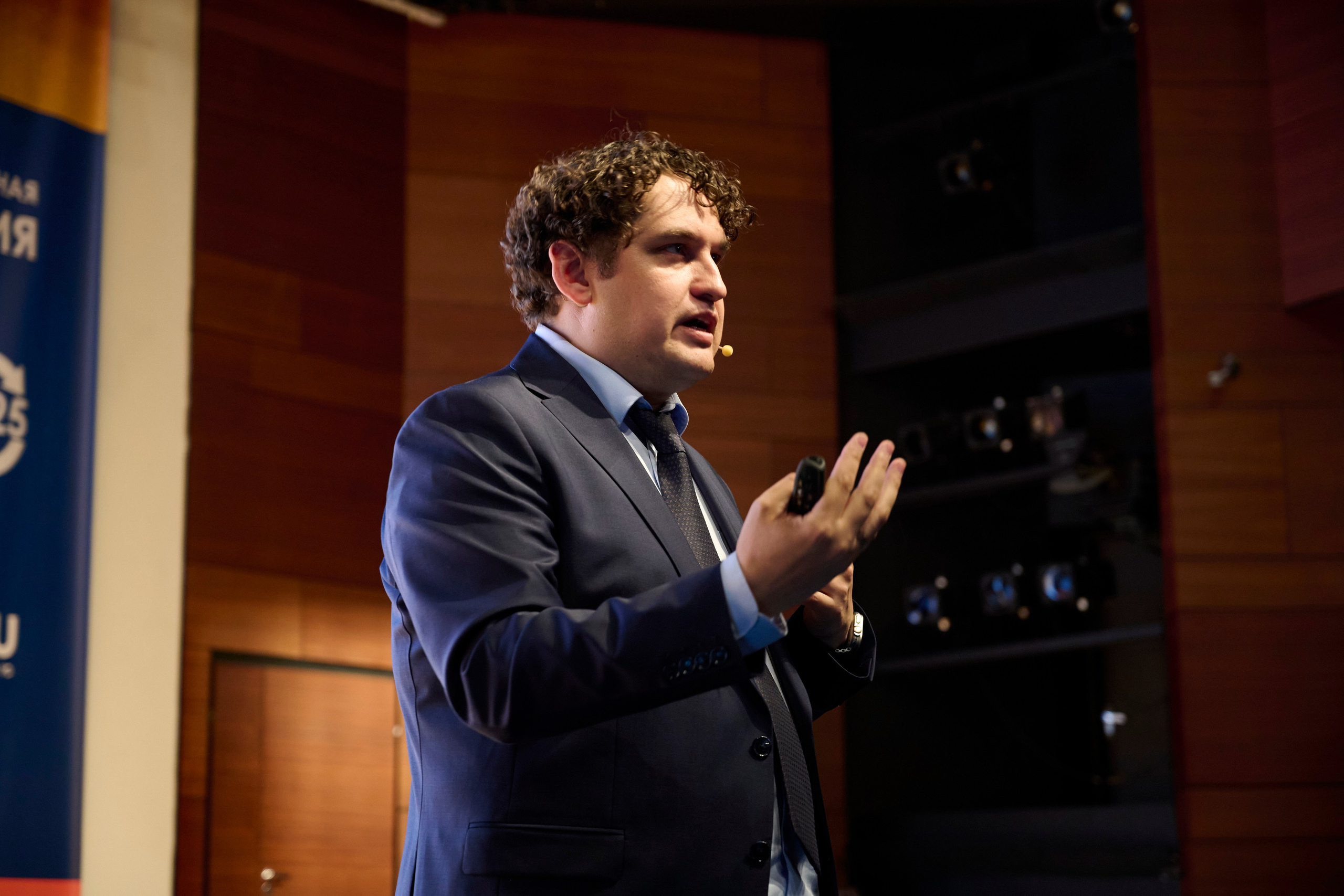 Конференция в ЦМТ Электронная торговля 2025 — репортажная съёмка мероприятий в Москве и Петербурге