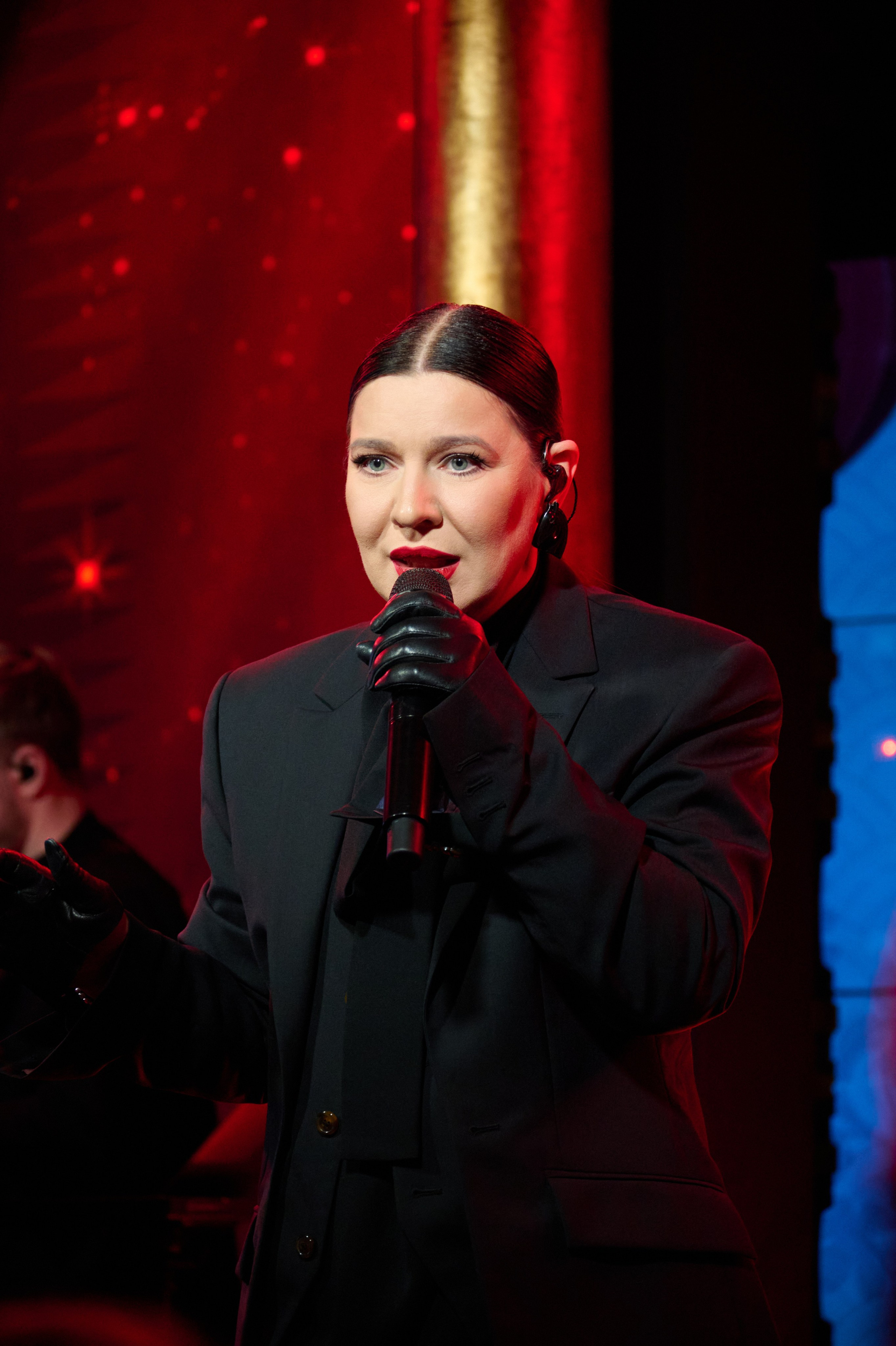 Репортажная съёмка корпоратива и концерта Елки в Петербурге и Москве