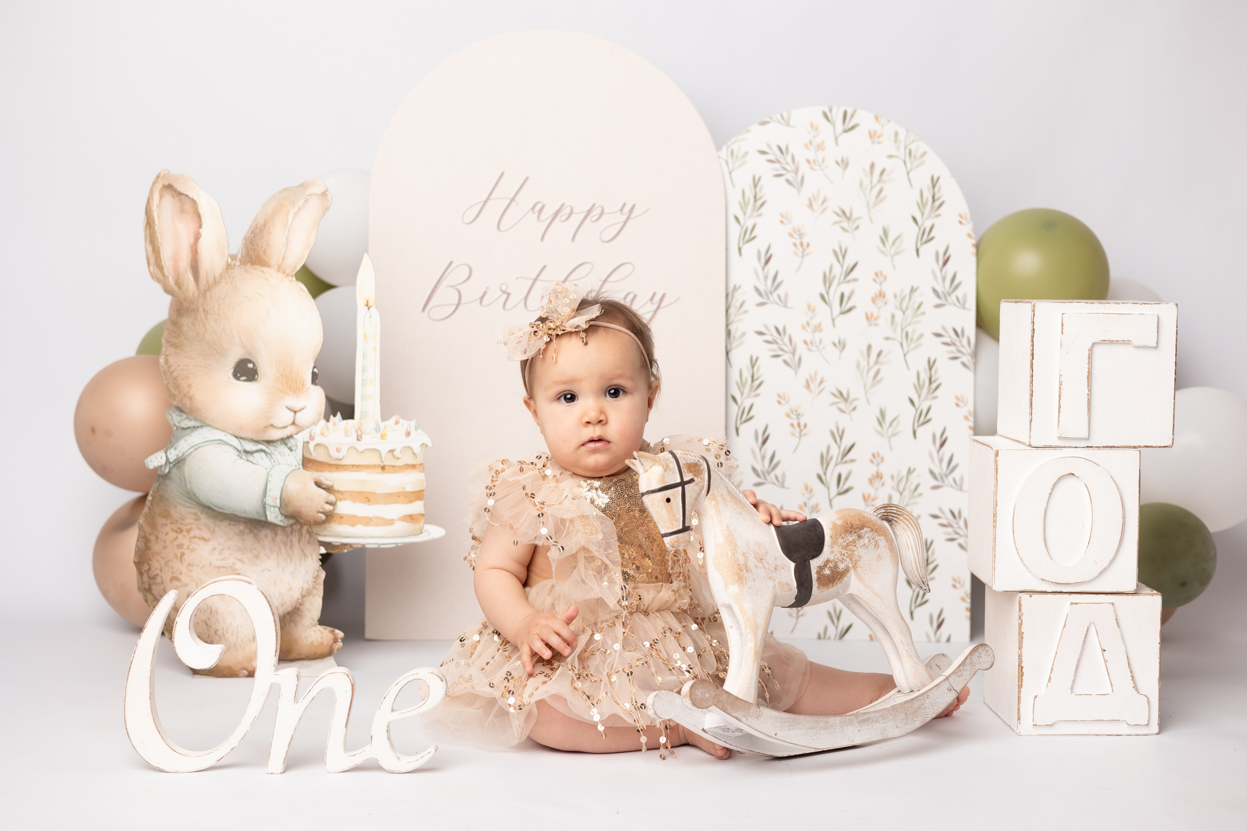 От 9 месяцев  - Фотограф новорожденных: магия детства в каждом снимке. Фотограф новорожденных: волшебные моменты первых дней жизни