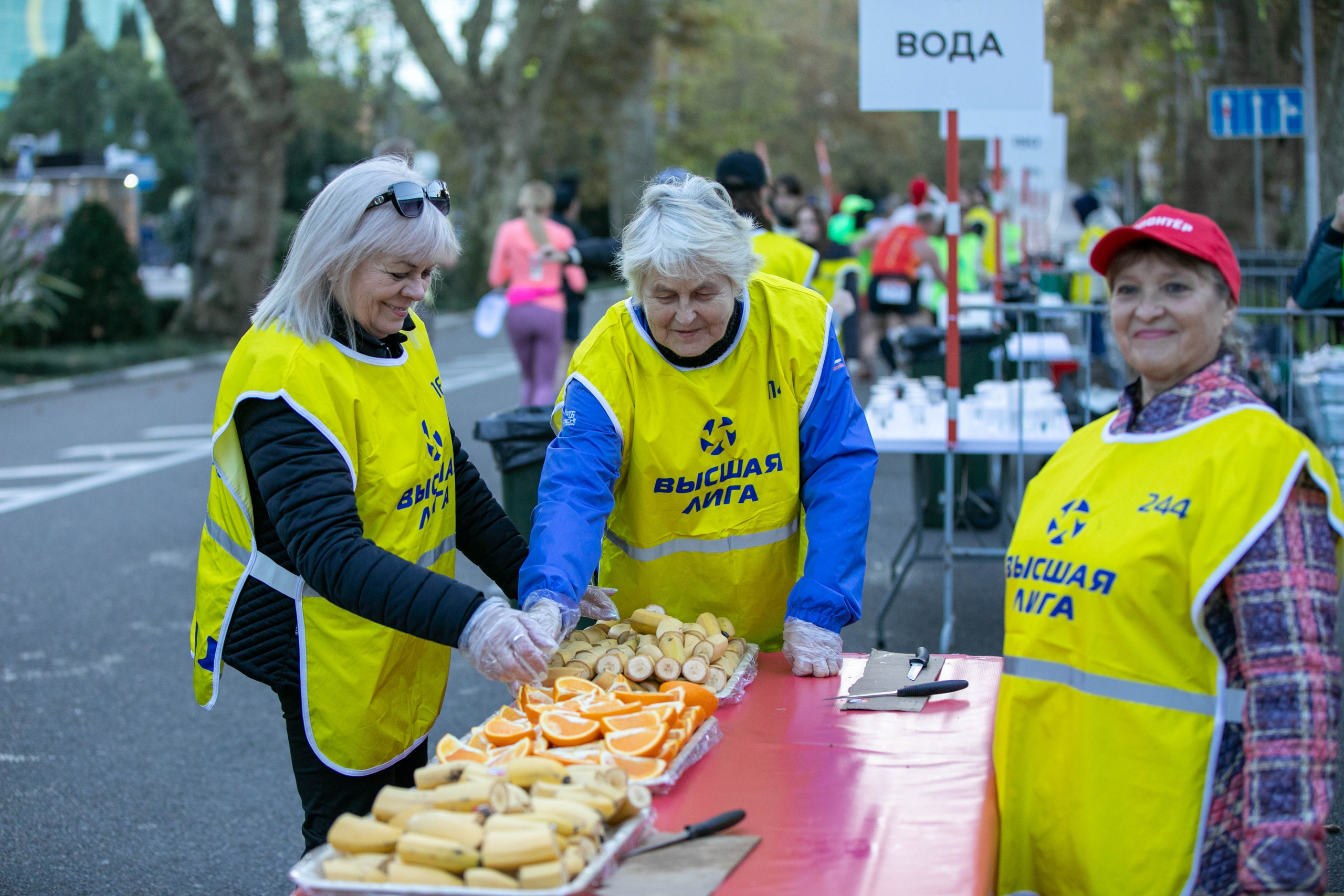 Сочи Марафон по бегу — 2025.11.03. Фотограф из Сочи Регина Труфанова