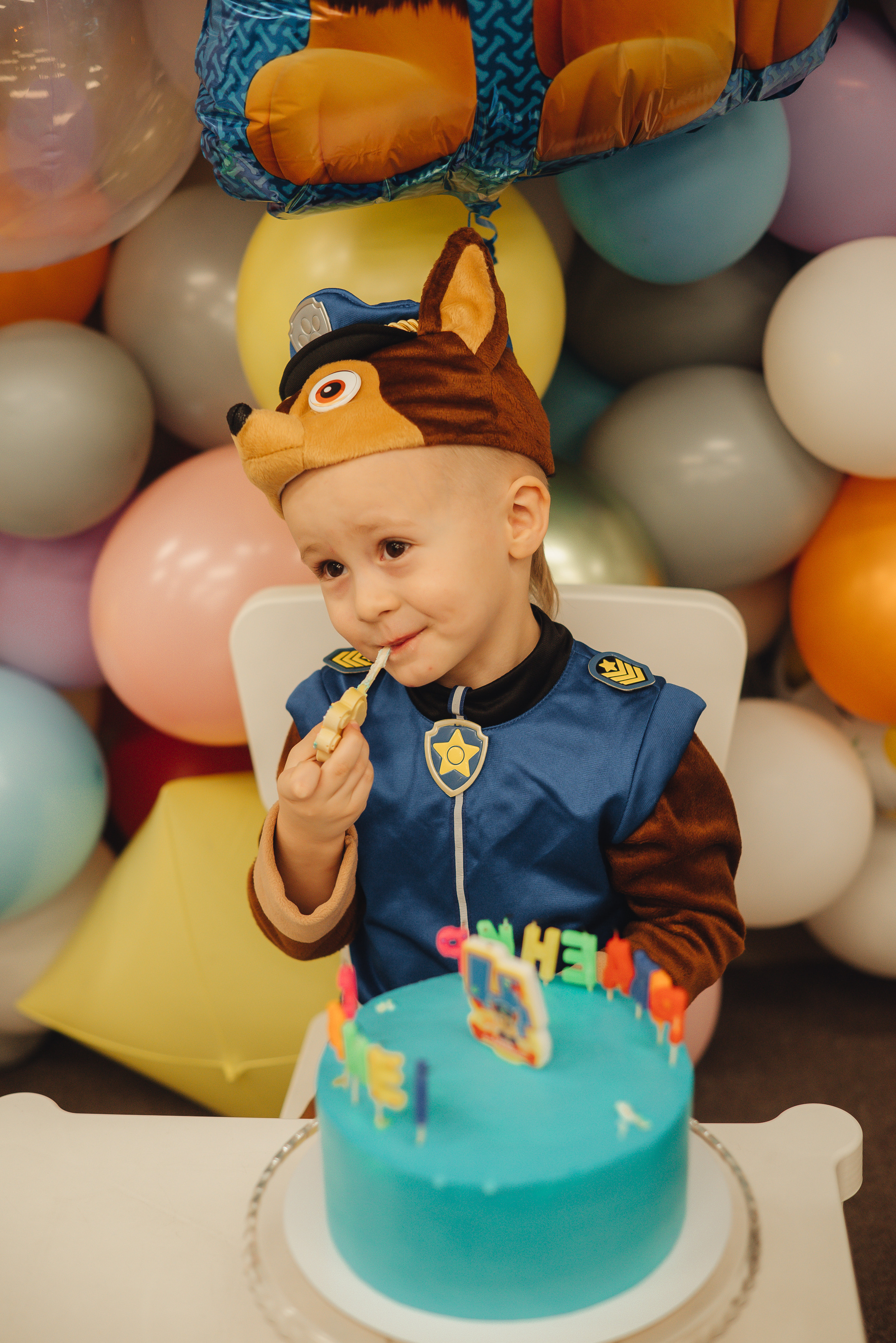 Kids celebrating. Фотограф Прага | Photographer Prague| Фотограф в Праге Яра Куркус