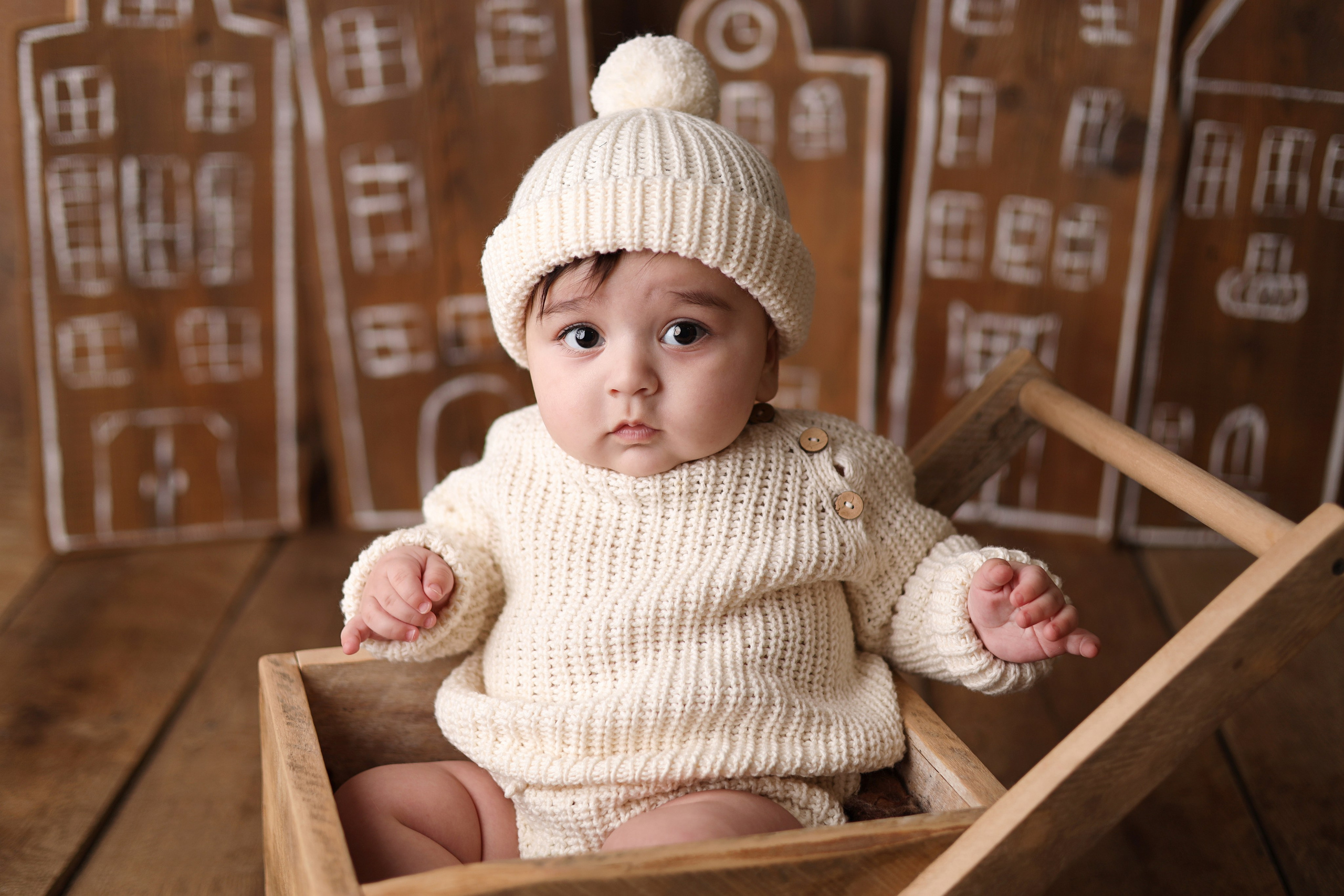Азнавуру 6 месяцев. Фотограф новорожденных Москва. Ньюборн фотограф Москва