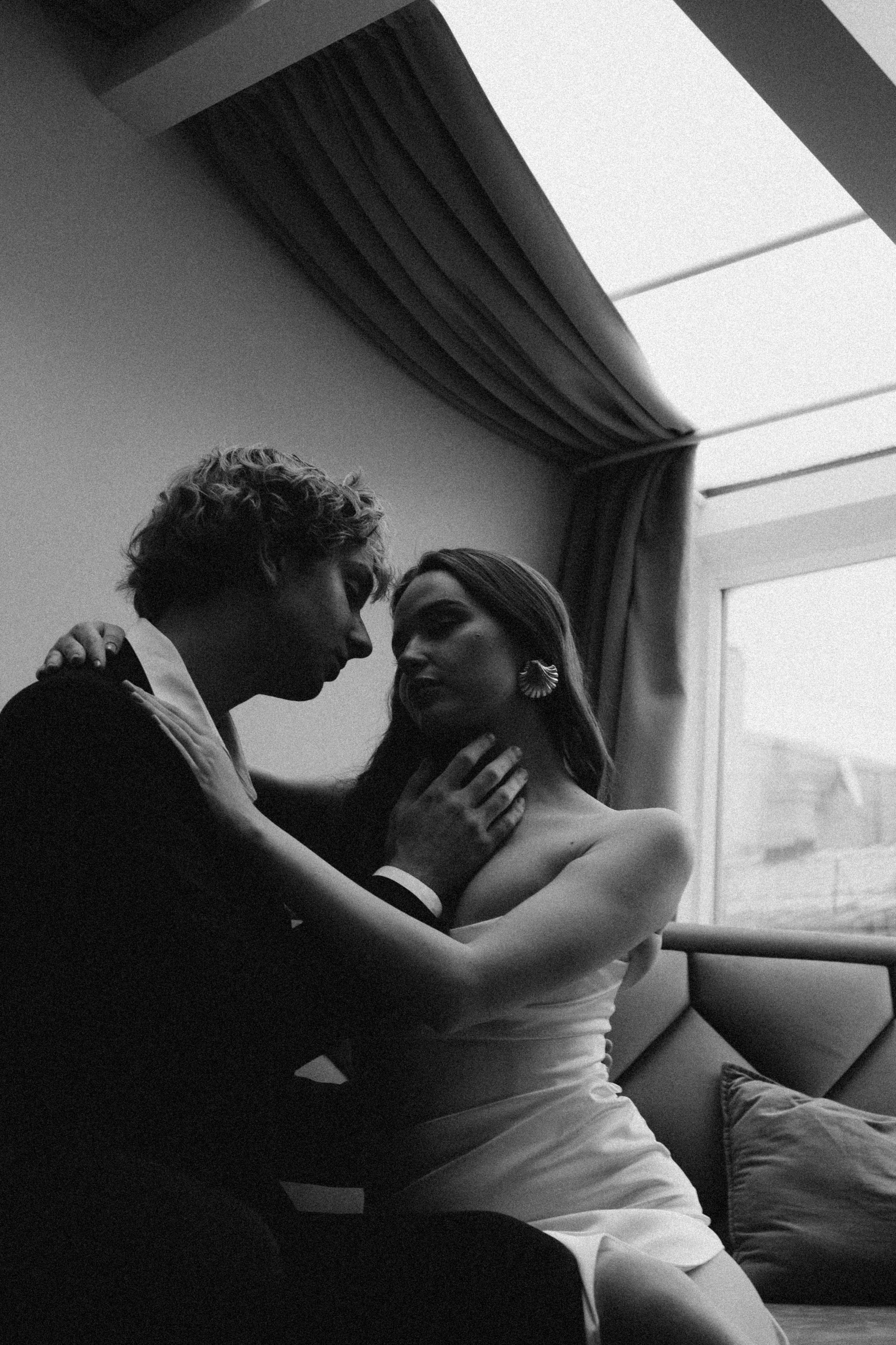 СВАДЕБНАЯ СЬЕМКА В ОТЕЛЕ. СБОРЫ ЖЕНИХА И НЕВЕСТЫ И ТАКЖЕ ТОР И ПОДГОТОВКА К ПРОГУЛКЕ. Профессиональный фотограф, Санкт-Петербург — Виктория Богомолова