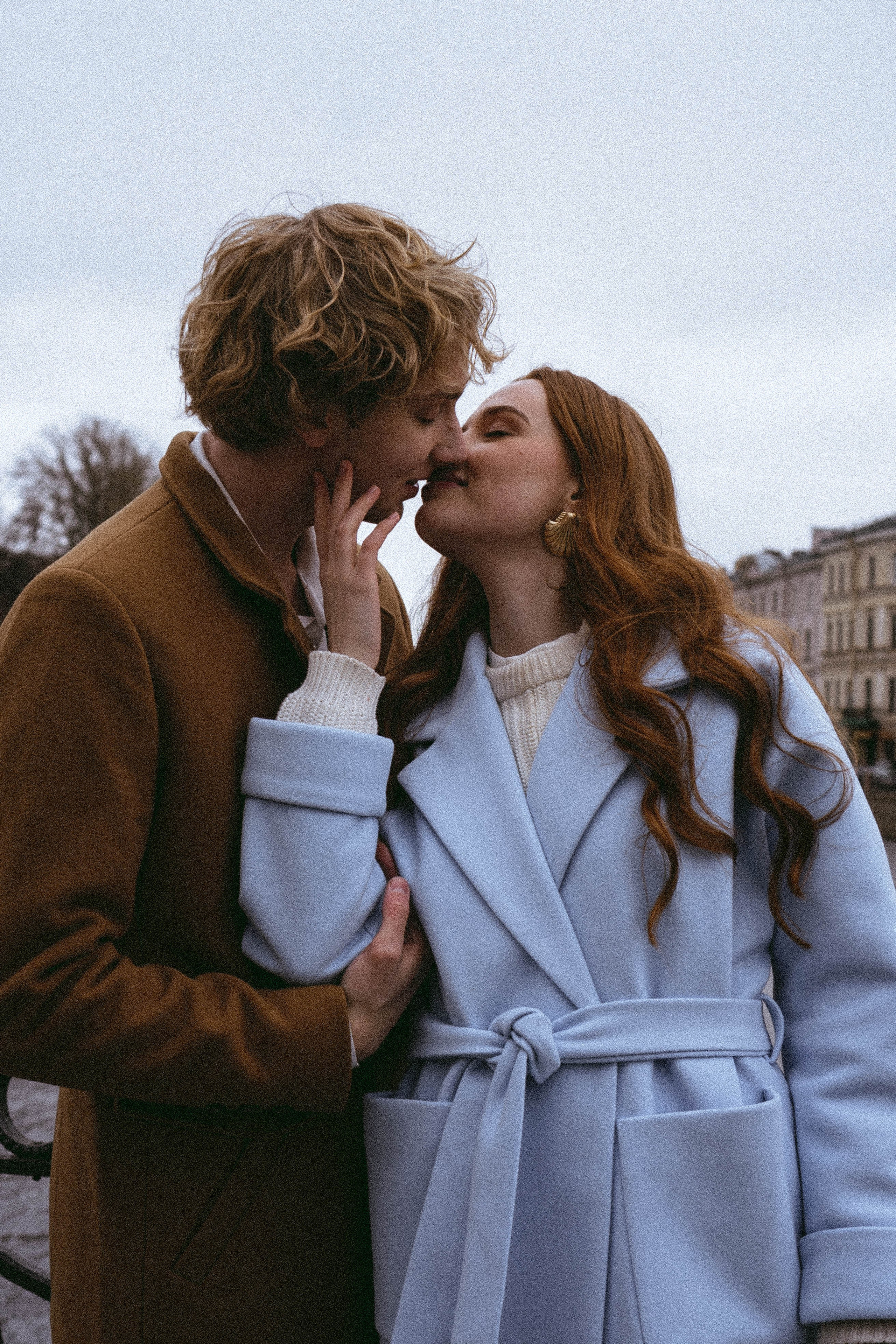 СВАДЕБНАЯ ПРОГУЛКА ПО ПЕТРОГРАДКЕ ВЕСНОЙ (ФОТОСЕССИИЯ ПАРЫ СВАДЕБНАЯ). Профессиональный фотограф, Санкт-Петербург — Виктория Богомолова