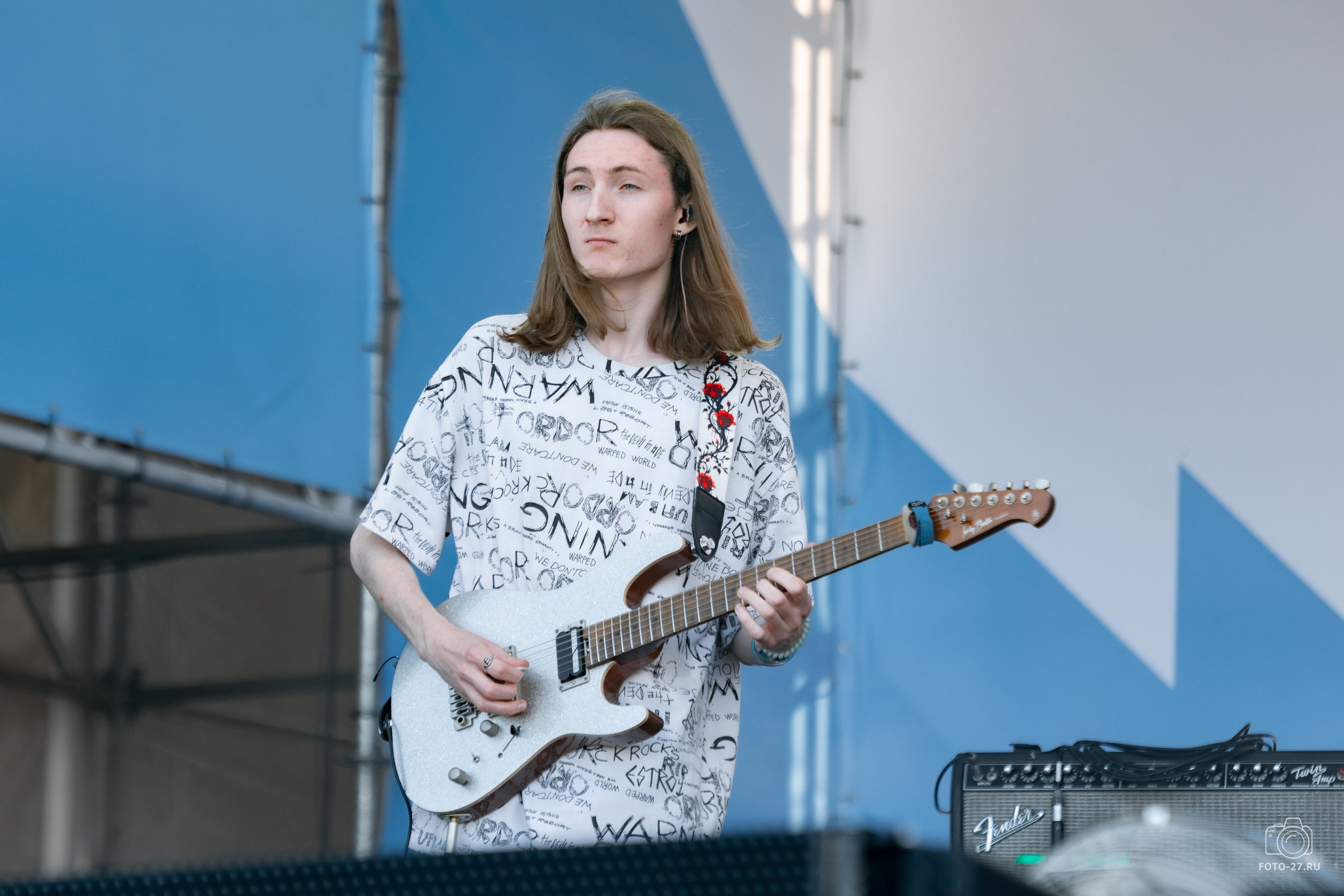 Антон Курдюмов фотограф в Хабаровске Рина Курдюмова фото27 foto27 Антон Дорофеев репортажный репортаж документалист Тони и Рина фотосоздатели ПаПаРоК Рок над Амуром 2024 фестиваль Хабаровск