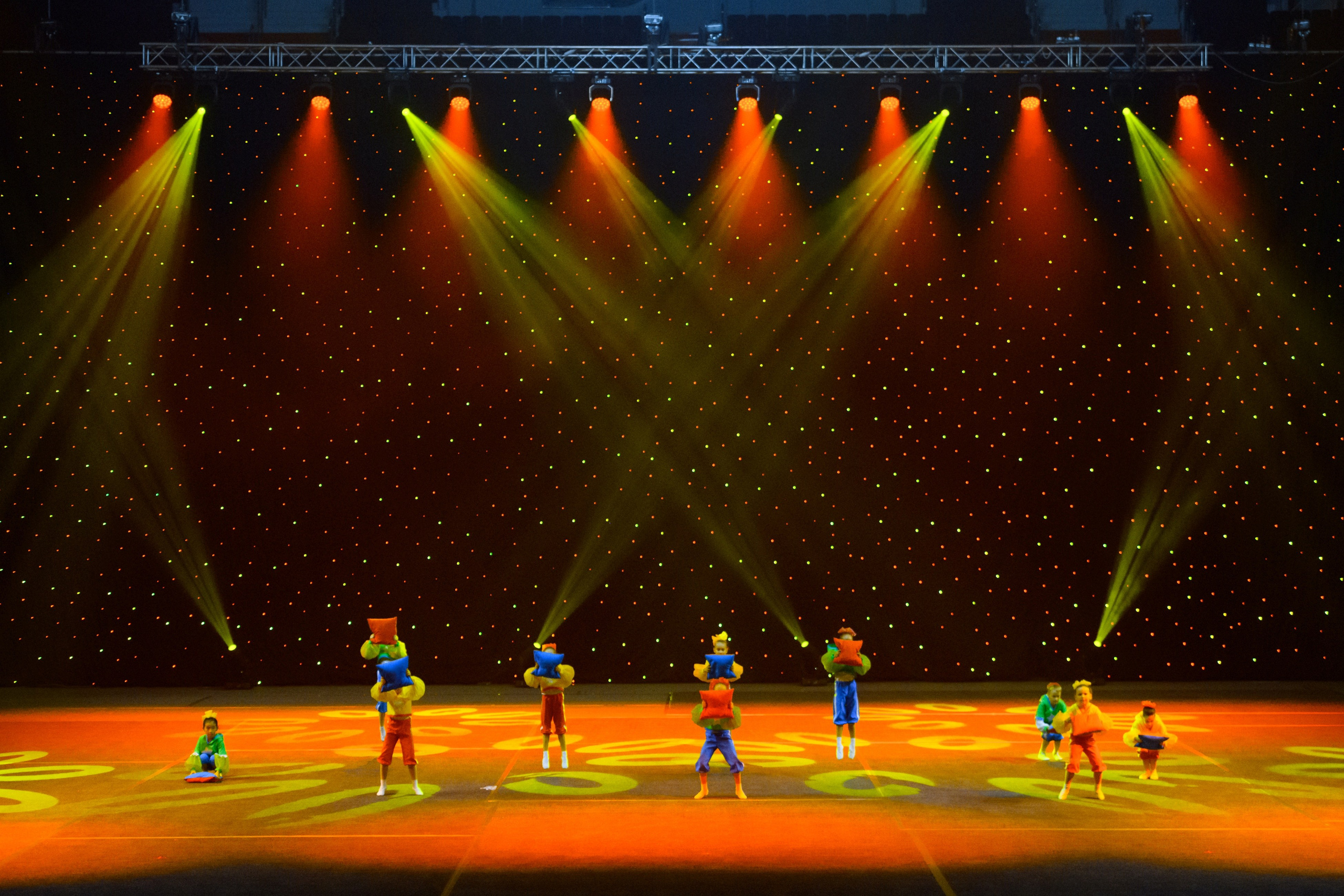 6 мая, концерт 10 лет, Сибур Арена, г. Санкт-Петербург. Золотое яблочко