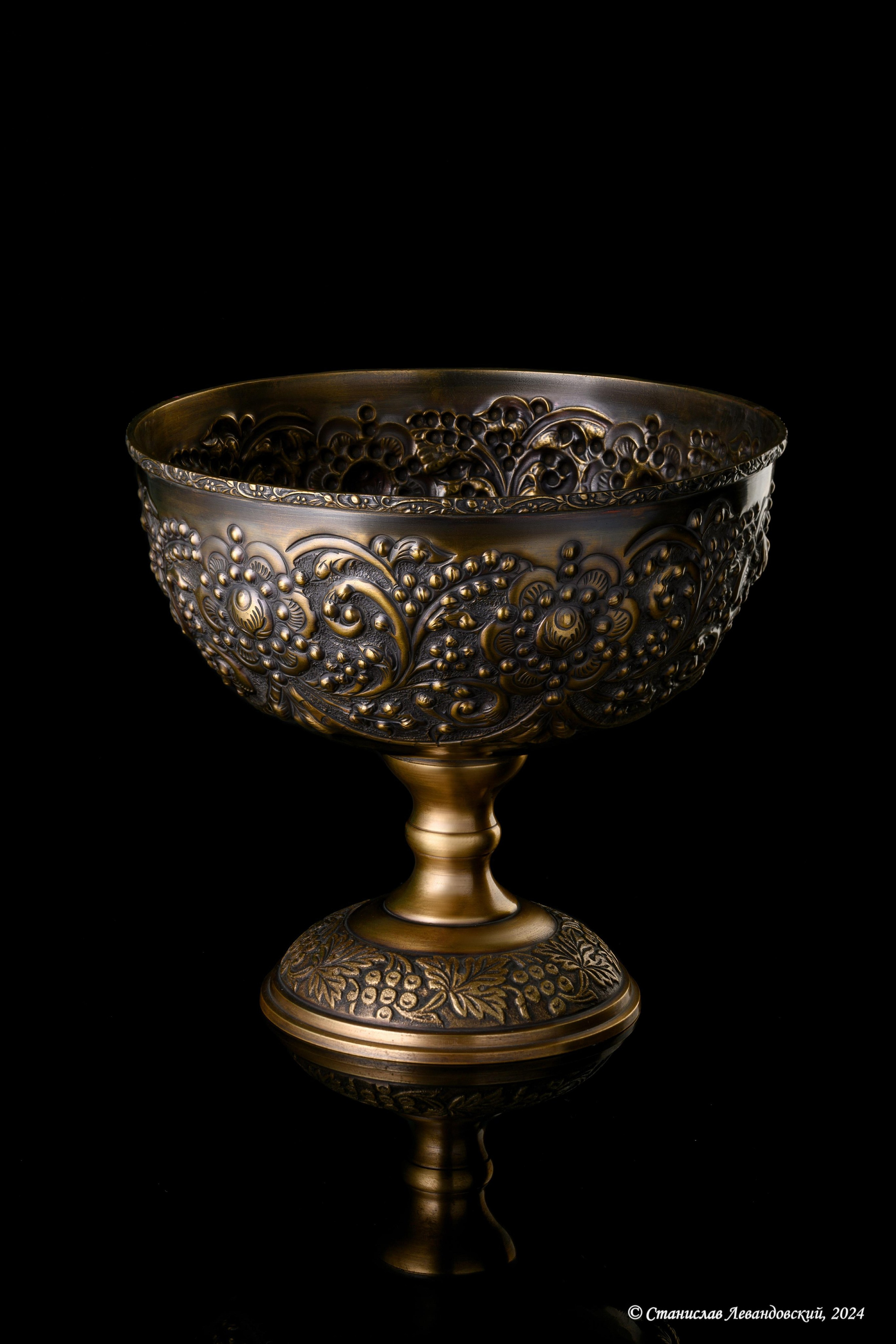 Предметы с глянцевой поверхностью. Предметный фотограф в Москве Станислав Левандовский