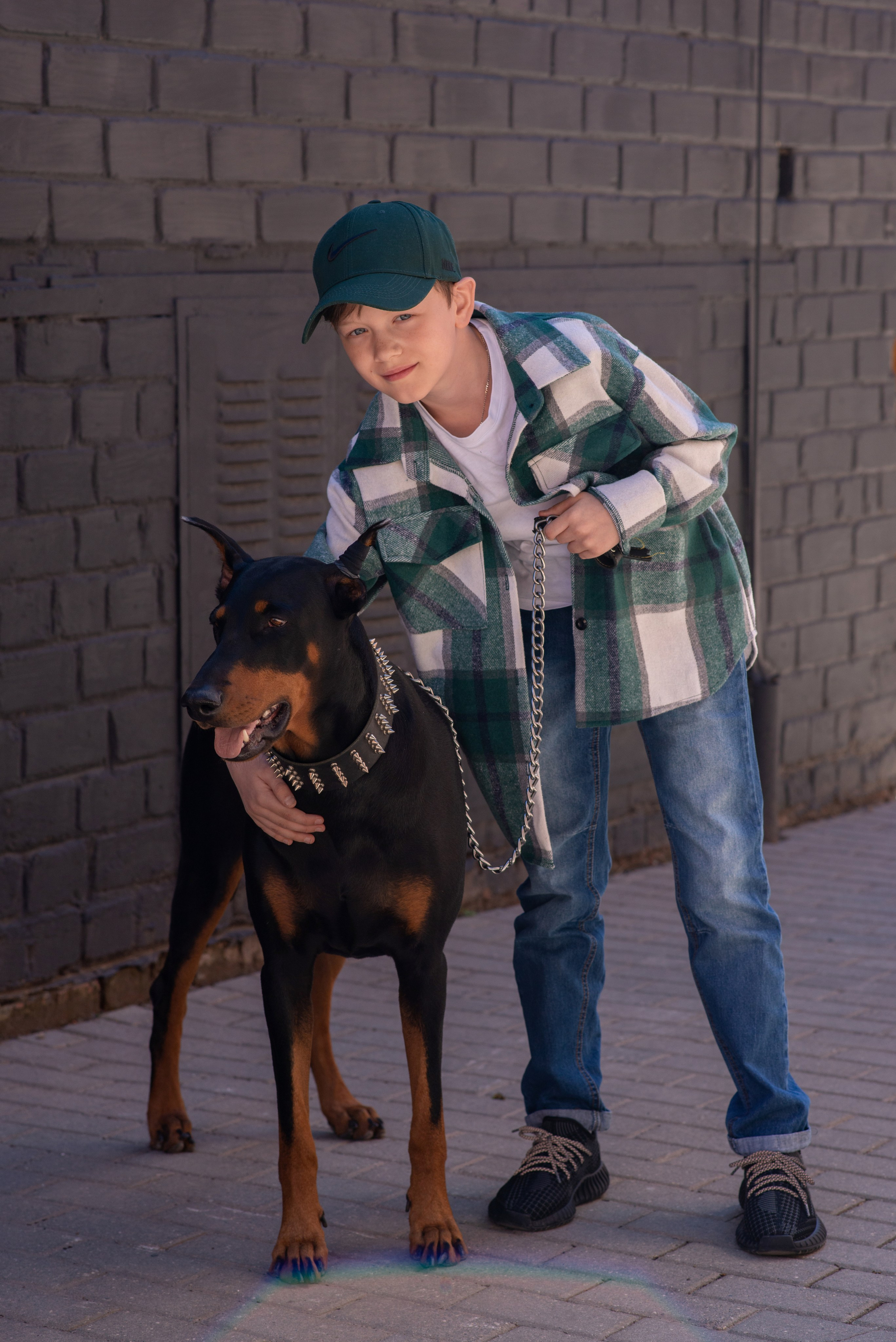 Уличная Фотопроект «Доберман». Фотограф Софья Власенко | Вологда