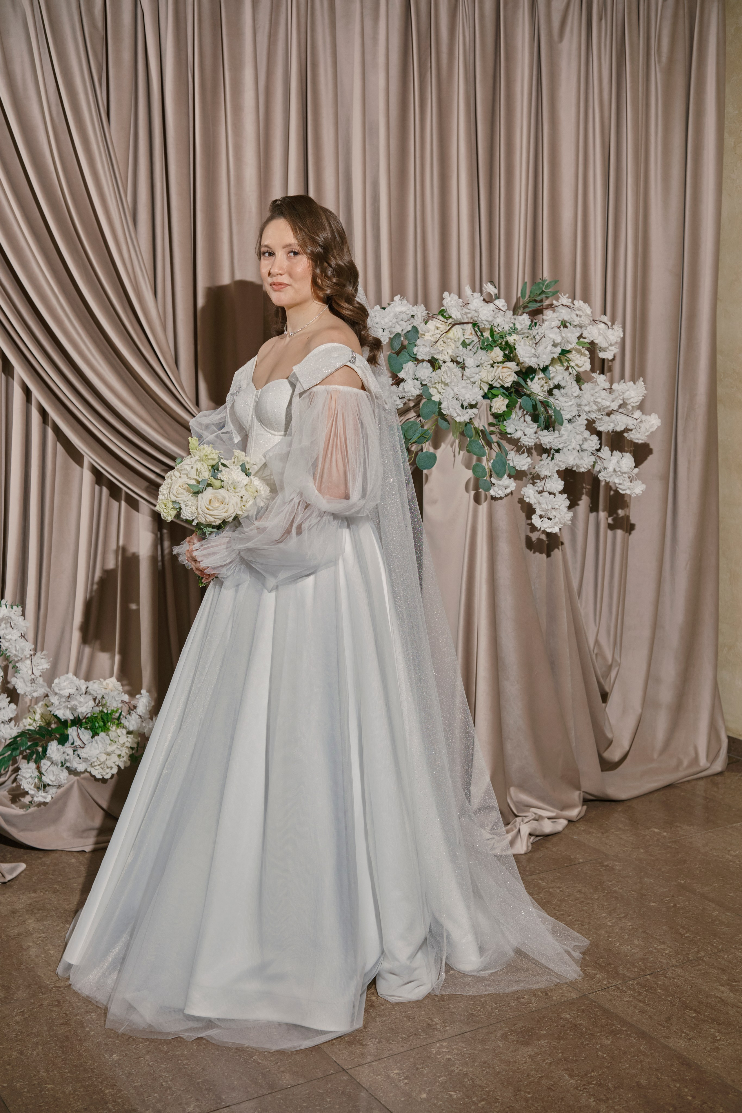 Яна & Олег. Николай Большаков