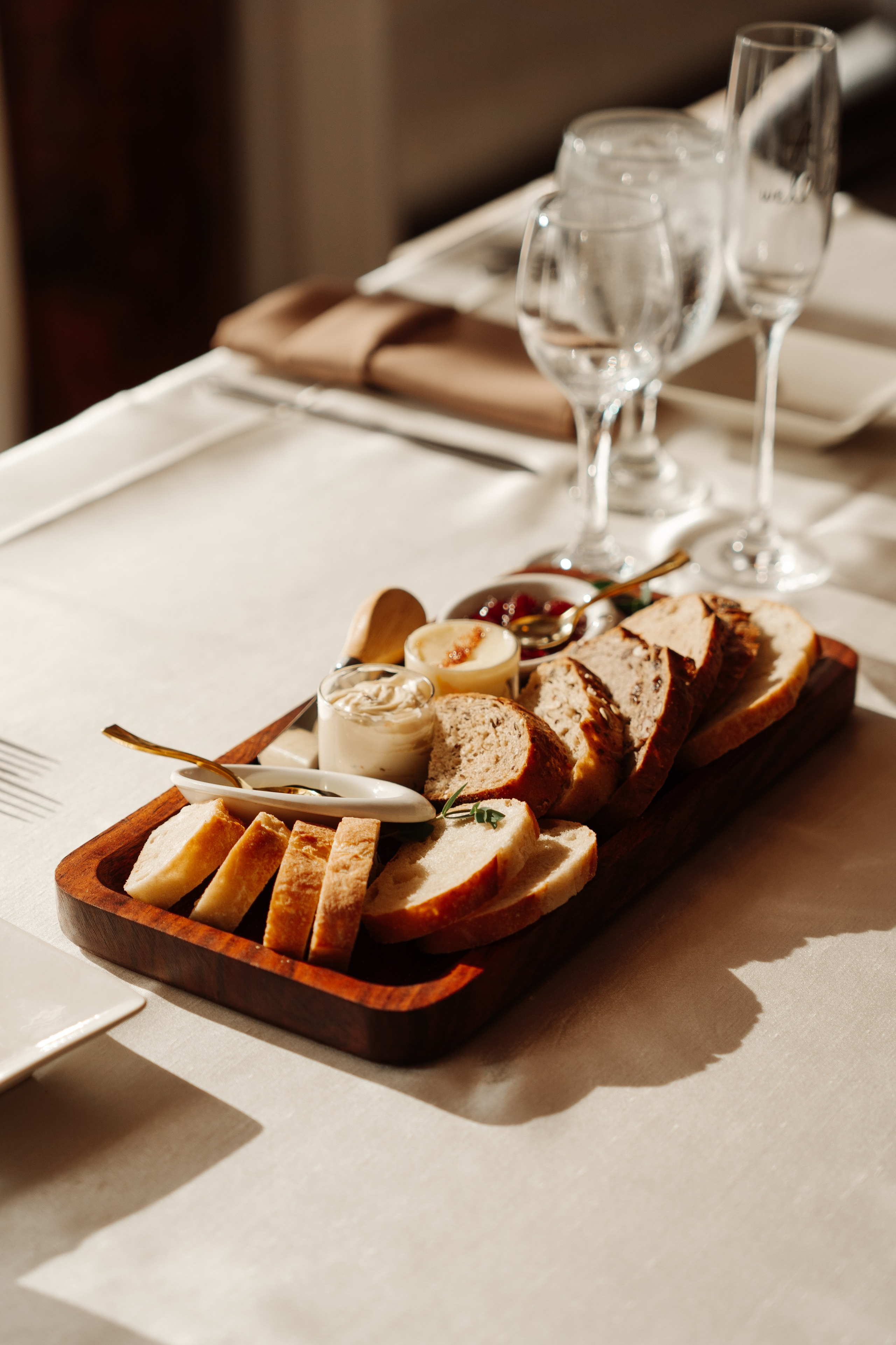 2025-08-16_BryanAmber. Ретушер Зенькевич Света