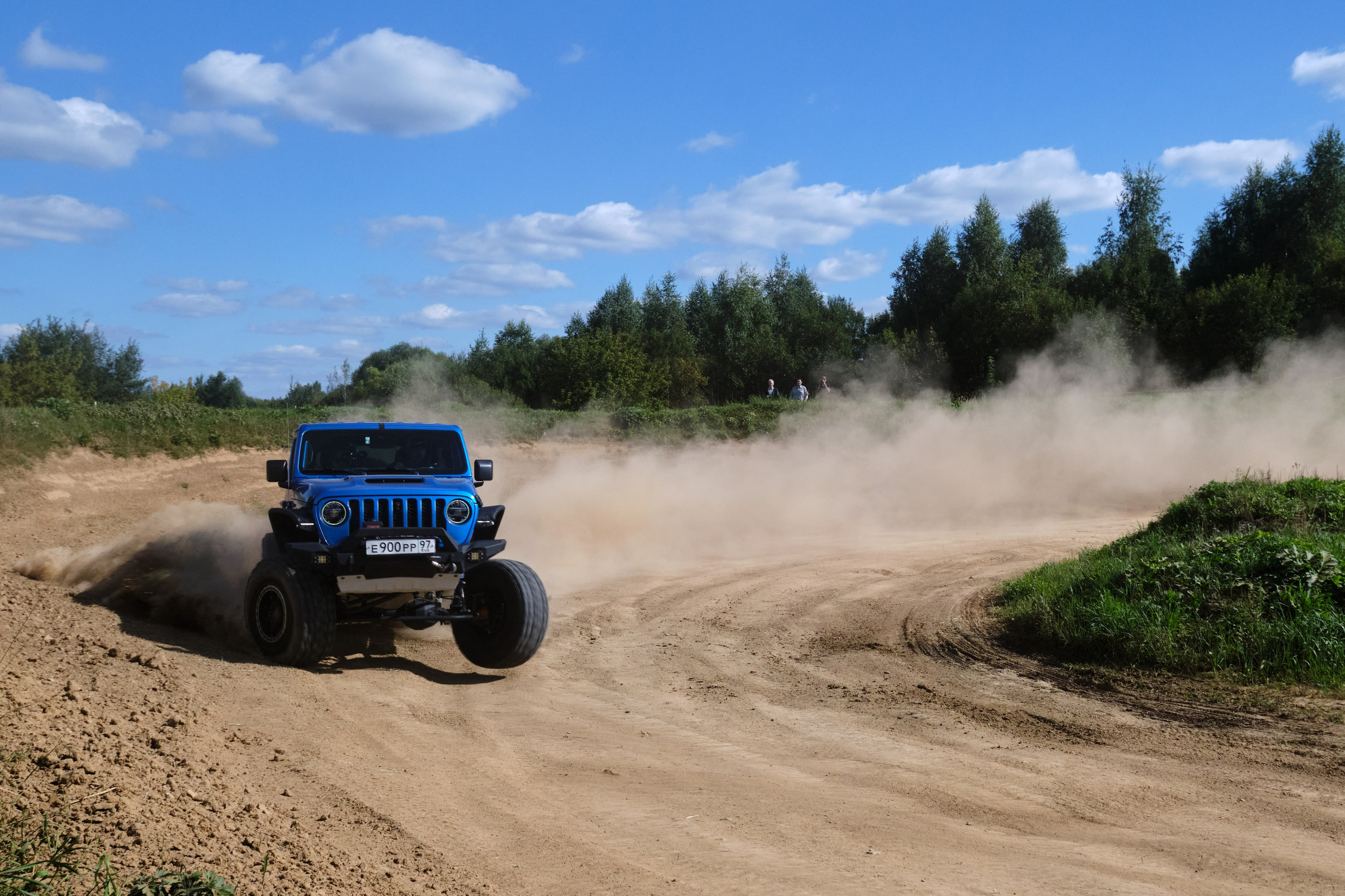 День рождения Jeep Custom 2025. Главная