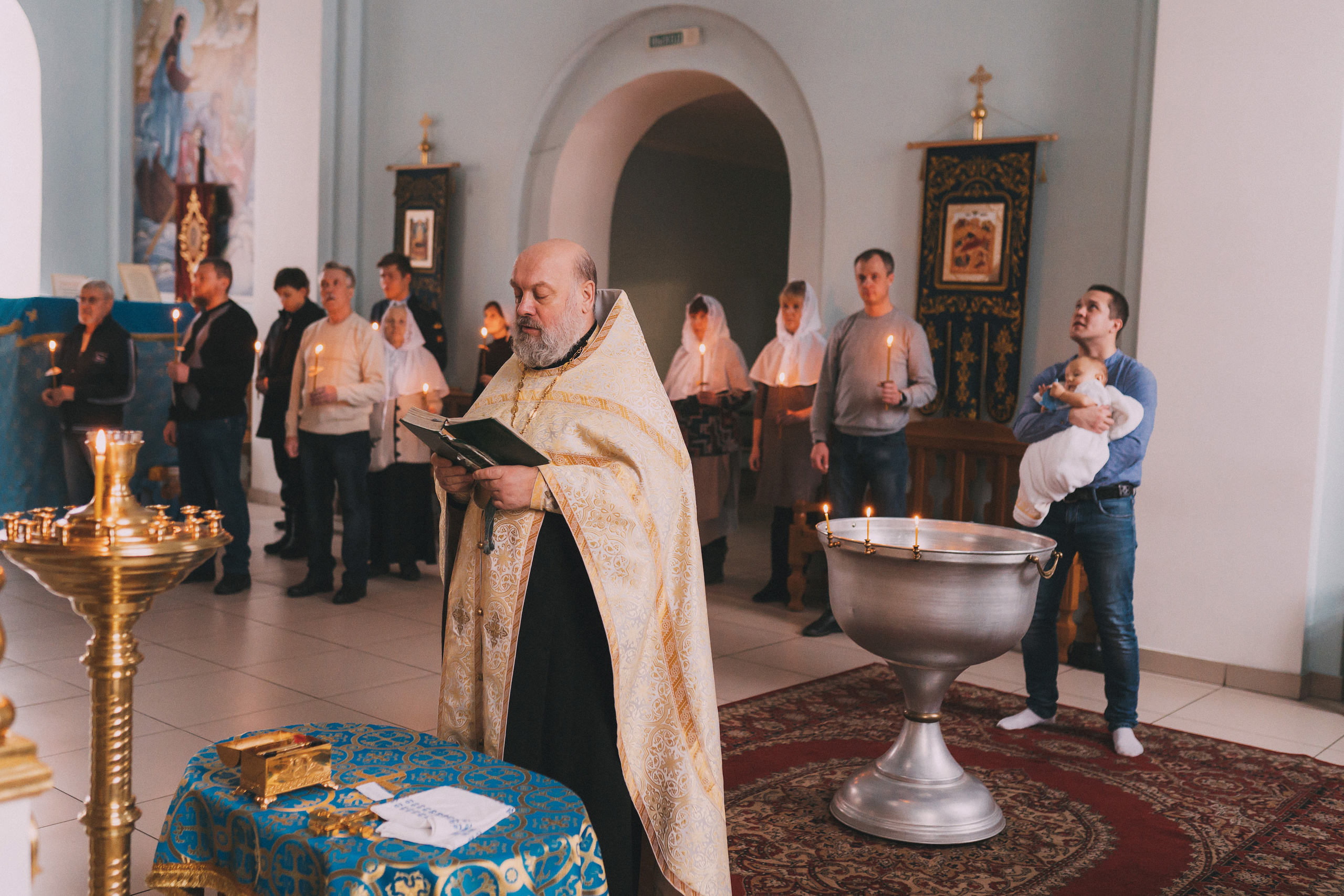 Крещение. Семейный и контент фотограф в Омске Савченко Ольга