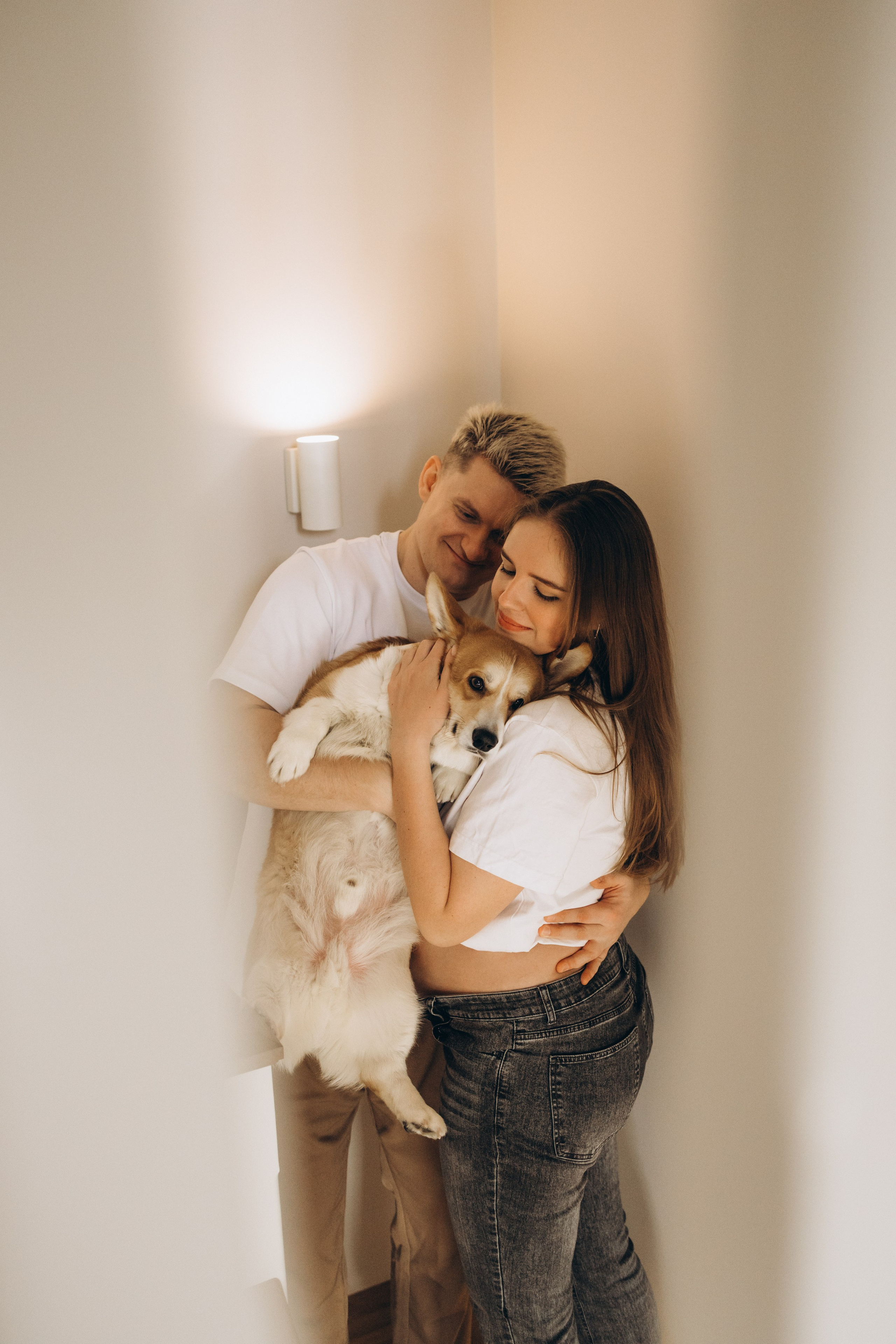 Фотосессия беременности дома. Семейный фотограф в Минске — Алина Тиханович