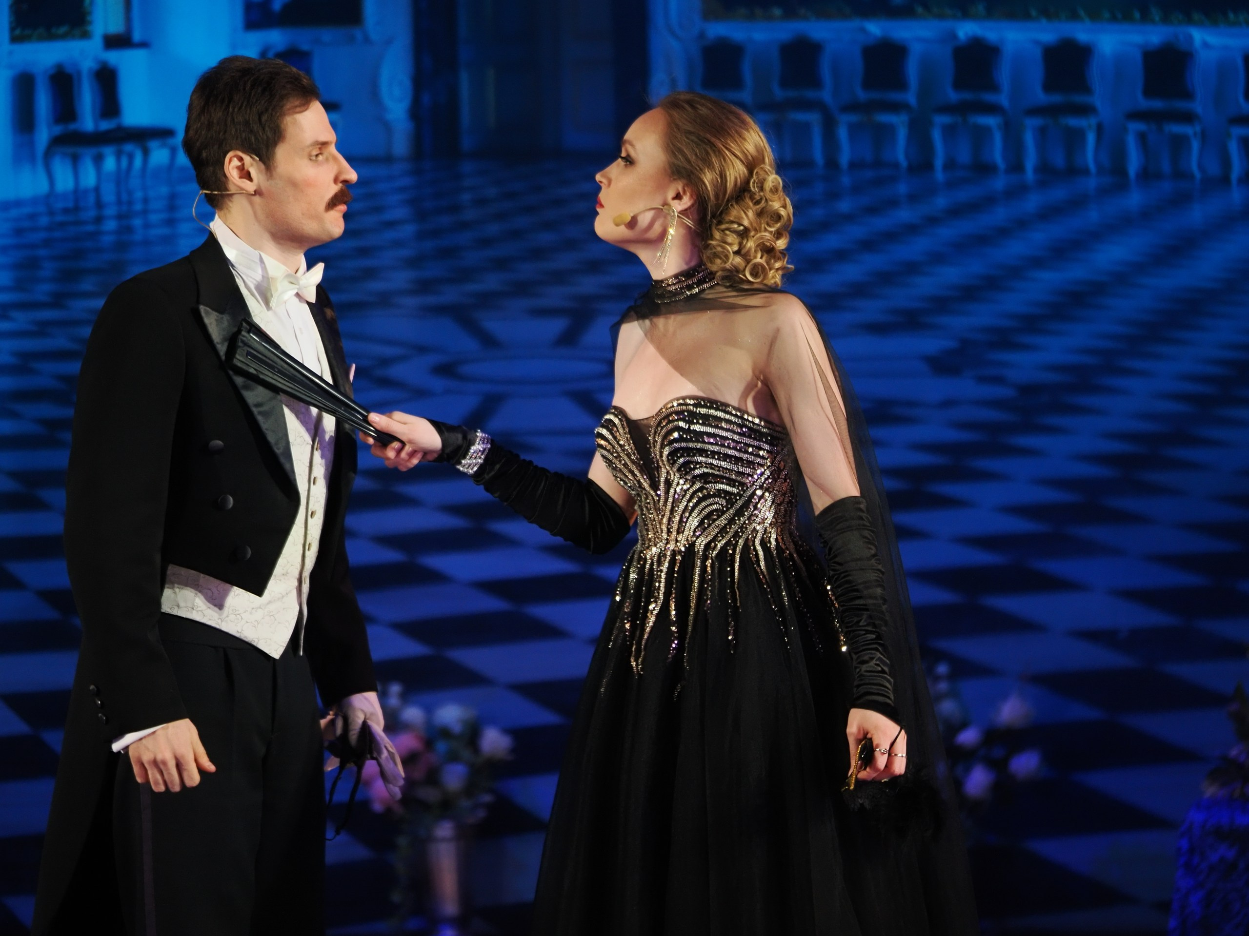 «БУФФ-ПАРАДИЗ» Летучая мышь (в Нск). Портретный и спортивный фотограф в Новосибирске и Твери Кононов Алексей