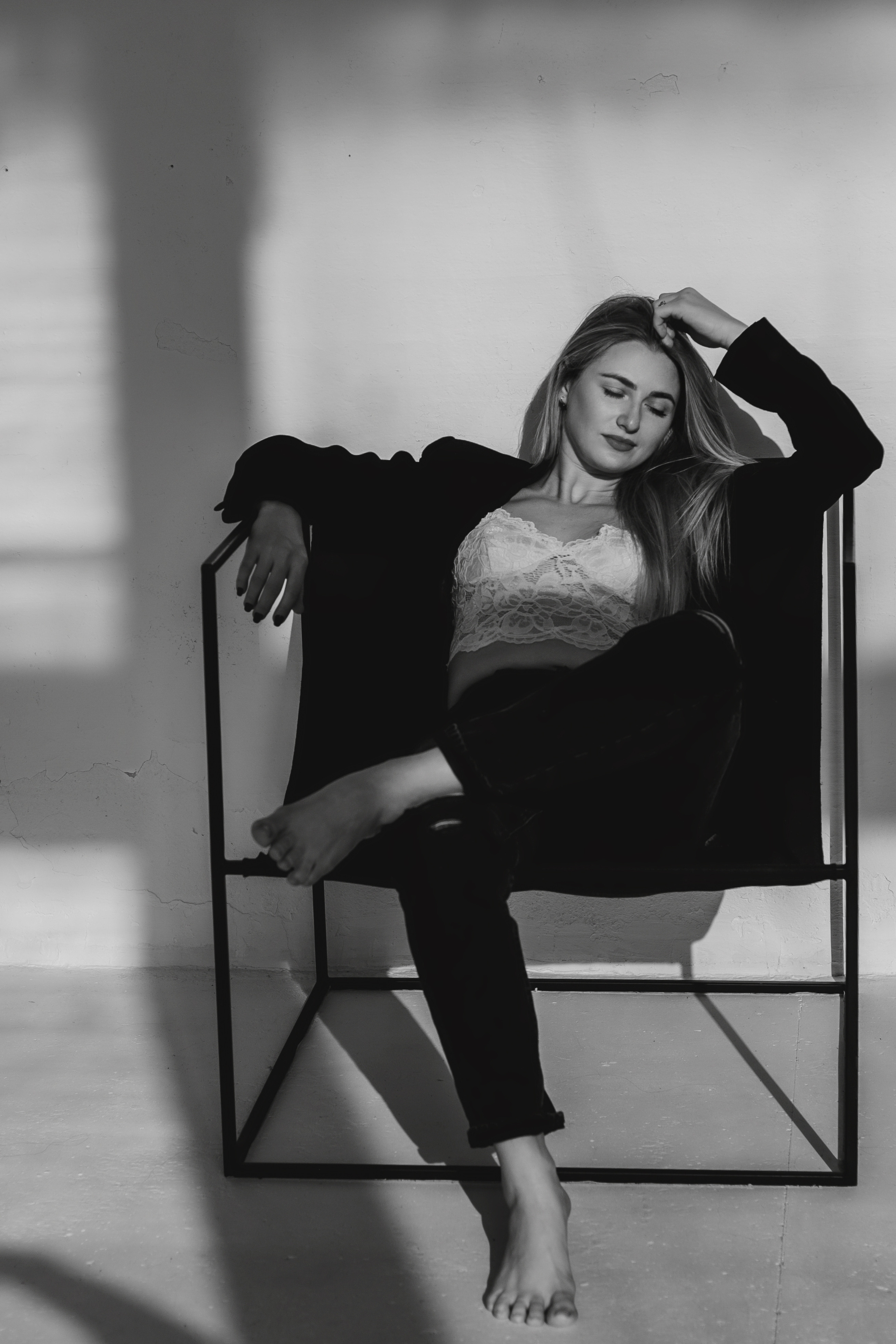 Съемка Насти в солнечной студии. Фотограф в Крыму | Виктория Нотевская