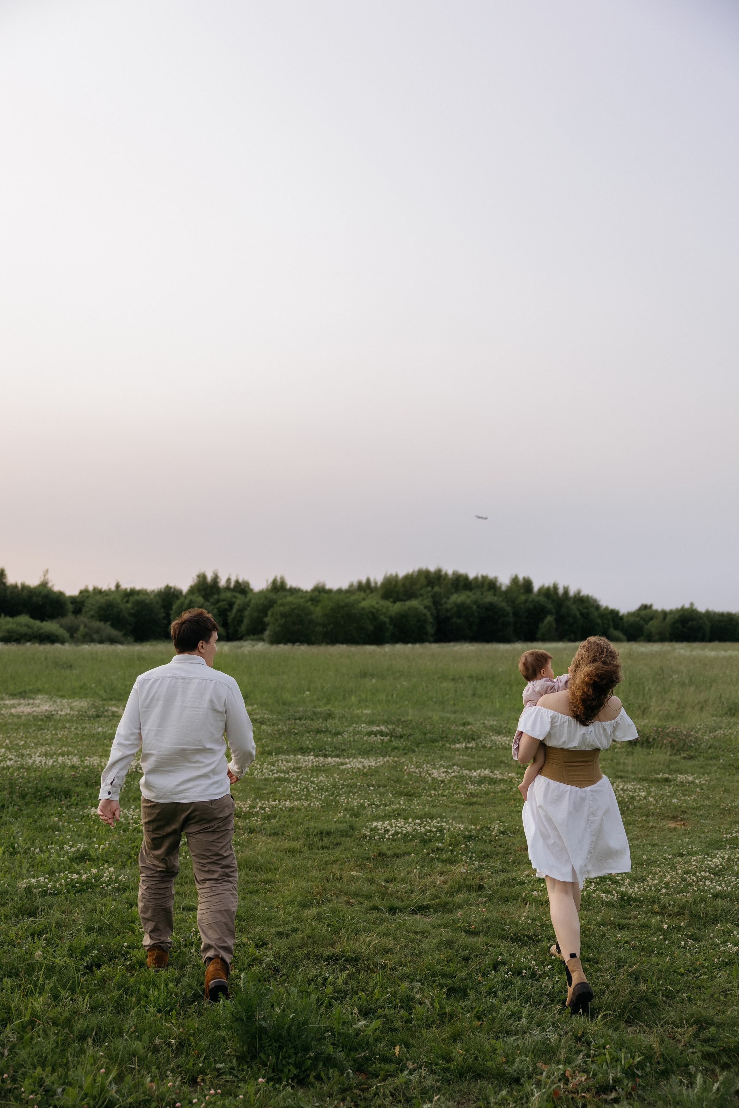 Песни и самолеты. Свадебный фотограф в Москве Полина Лелетко