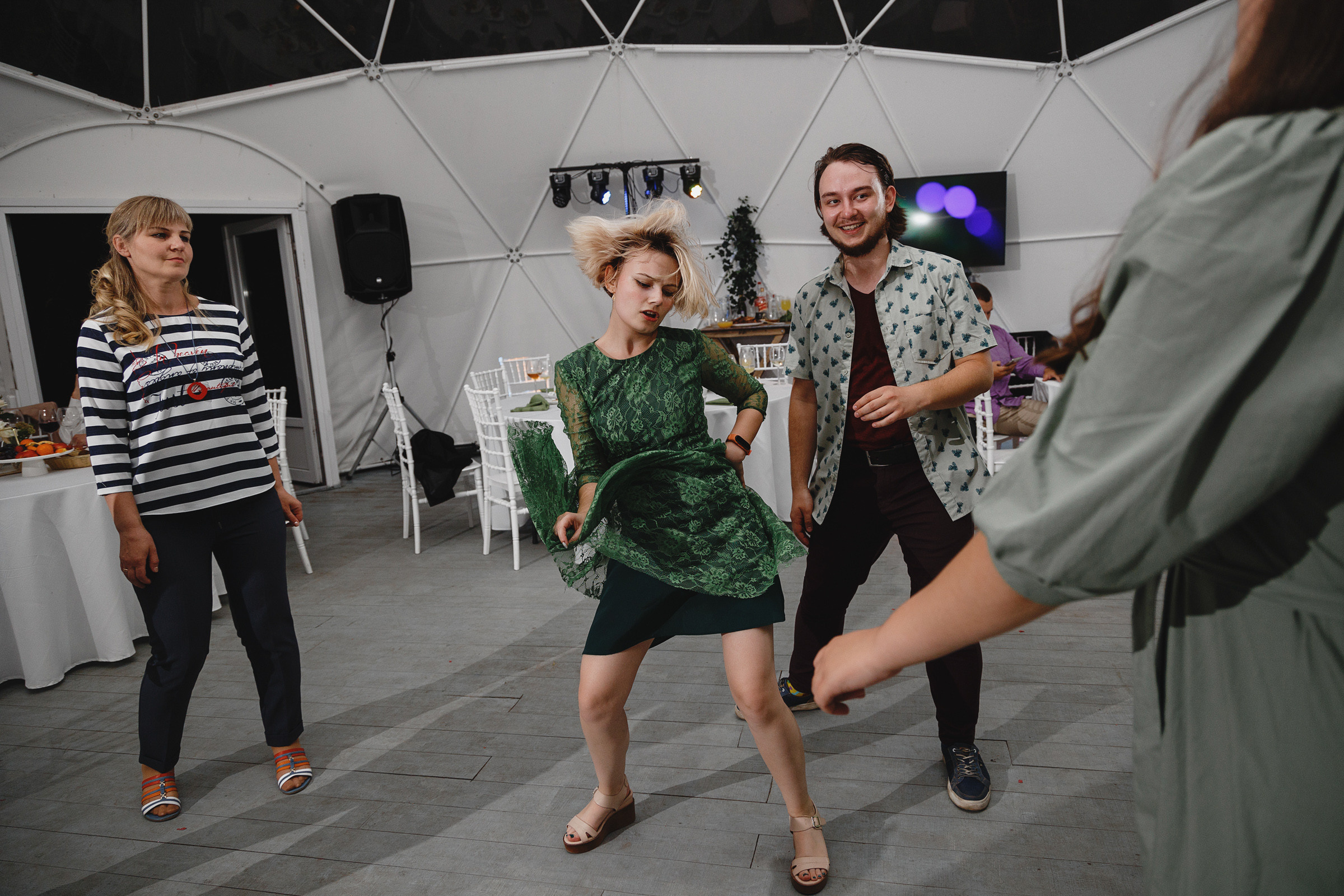 Василий и Виктория. Свадебный фотограф и видеограф Дмитрий Горяченков