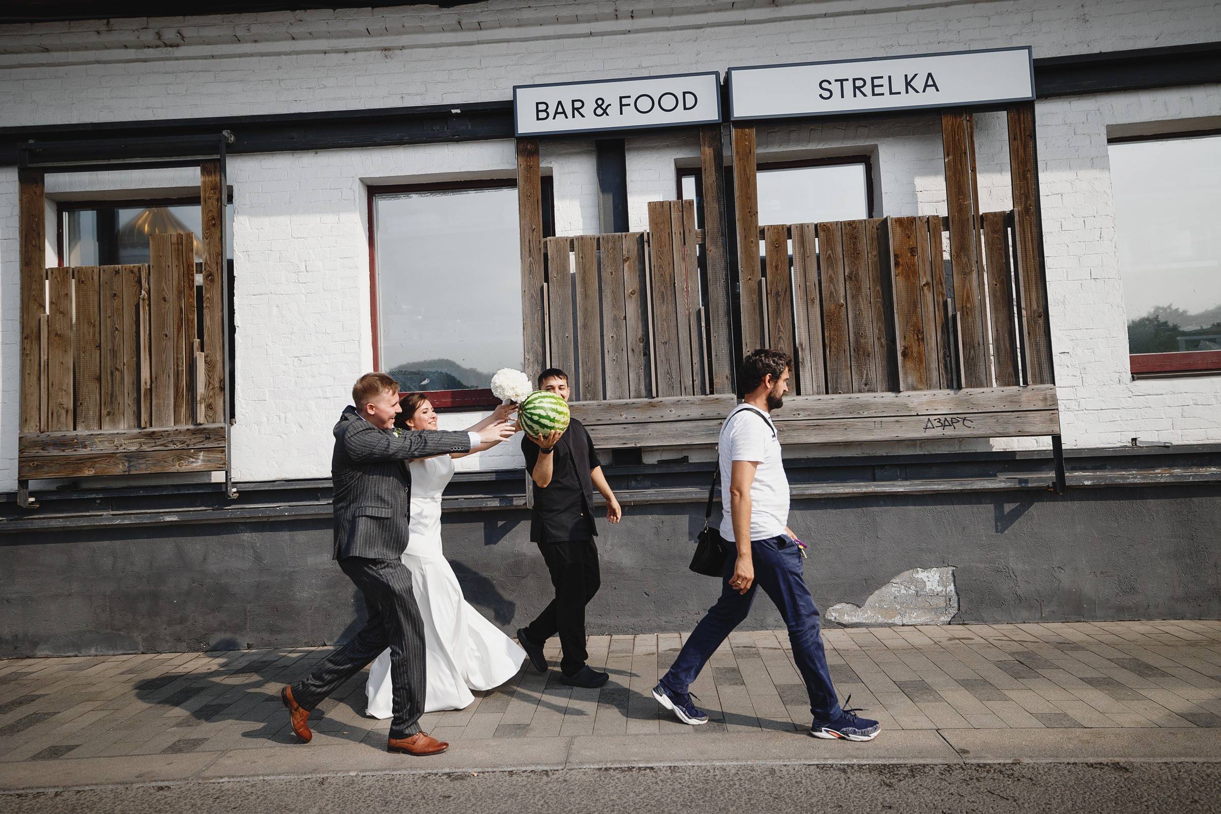 Василий и Виктория. Свадебный фотограф и видеограф Дмитрий Горяченков