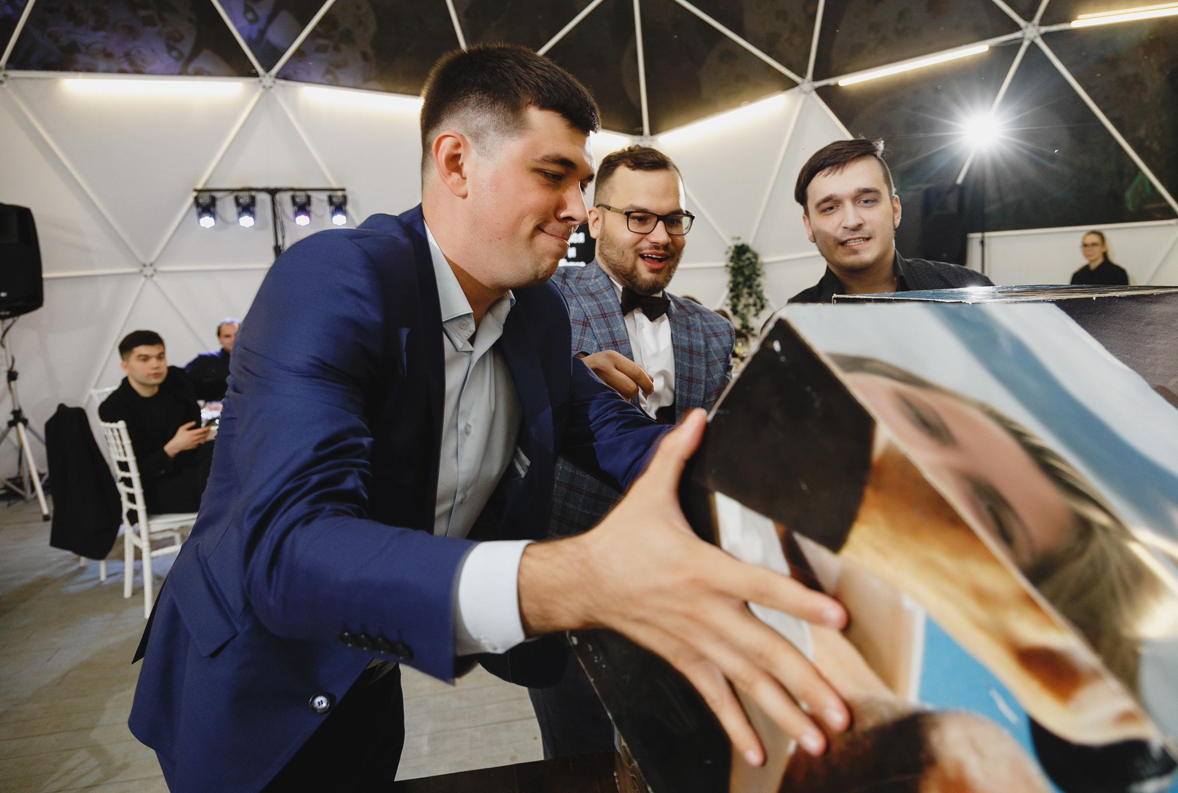 Василий и Виктория. Свадебный фотограф и видеограф Дмитрий Горяченков