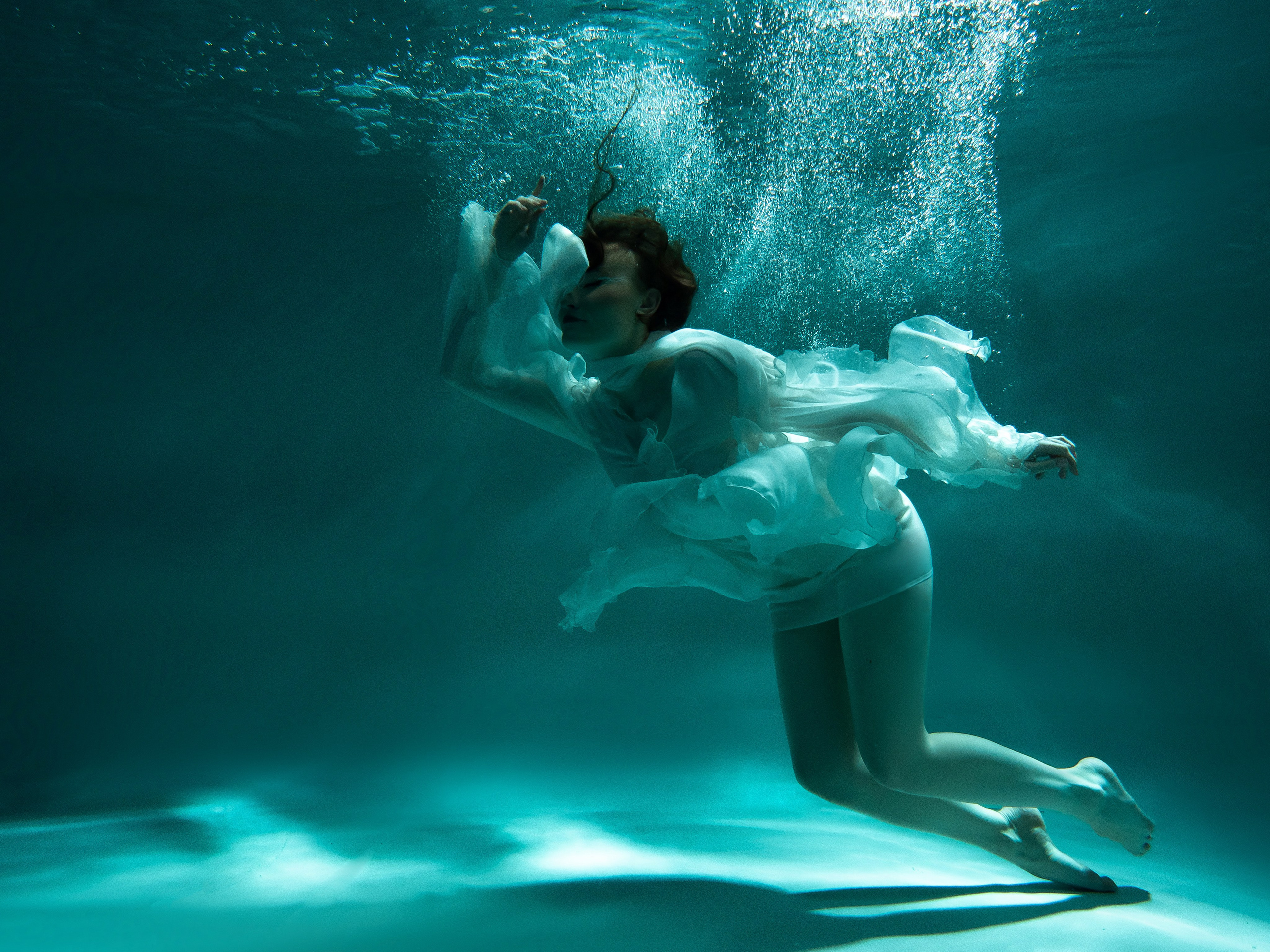 Персональная съёмка под водой для Мили. Фотограф Кристина Берг