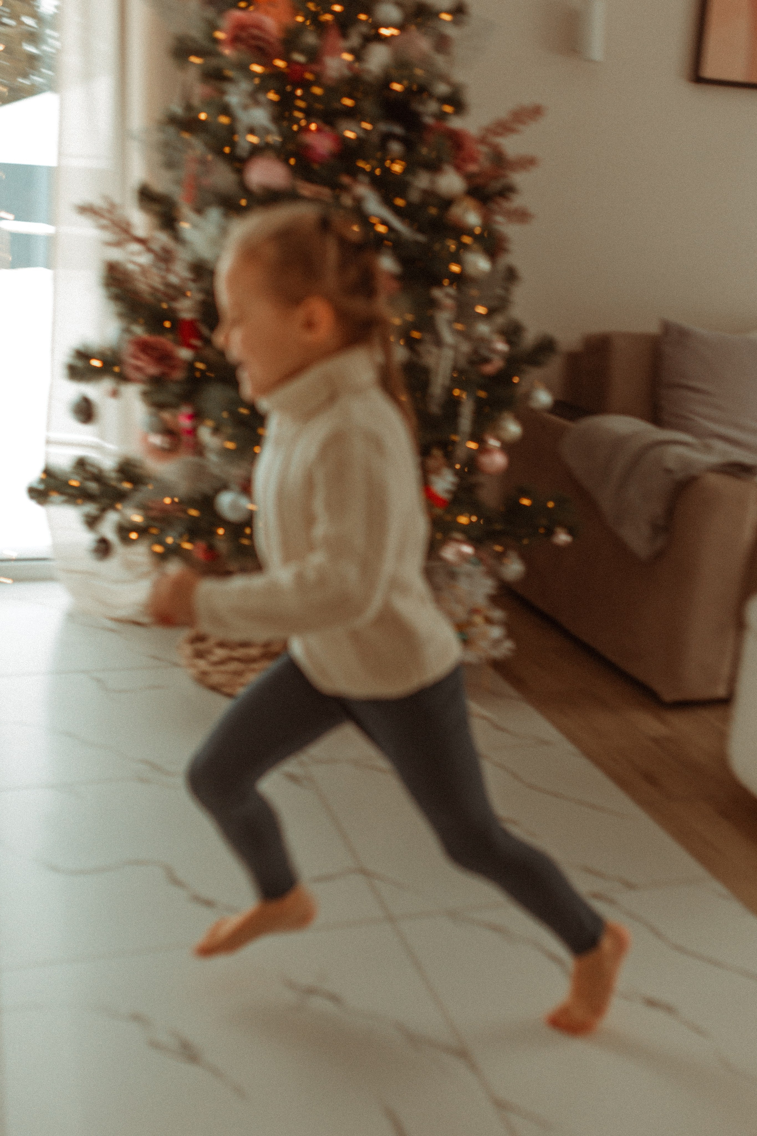 Даша и Арина. Семейный фотограф lifestyle в Новосибирске Елена Шпилевая