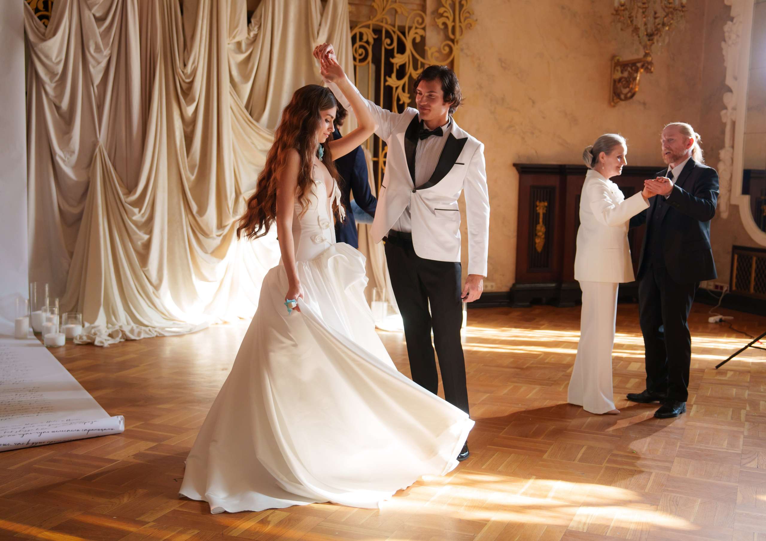 Илья и Алена. Камерный ужин. Свадебный фотограф Москва