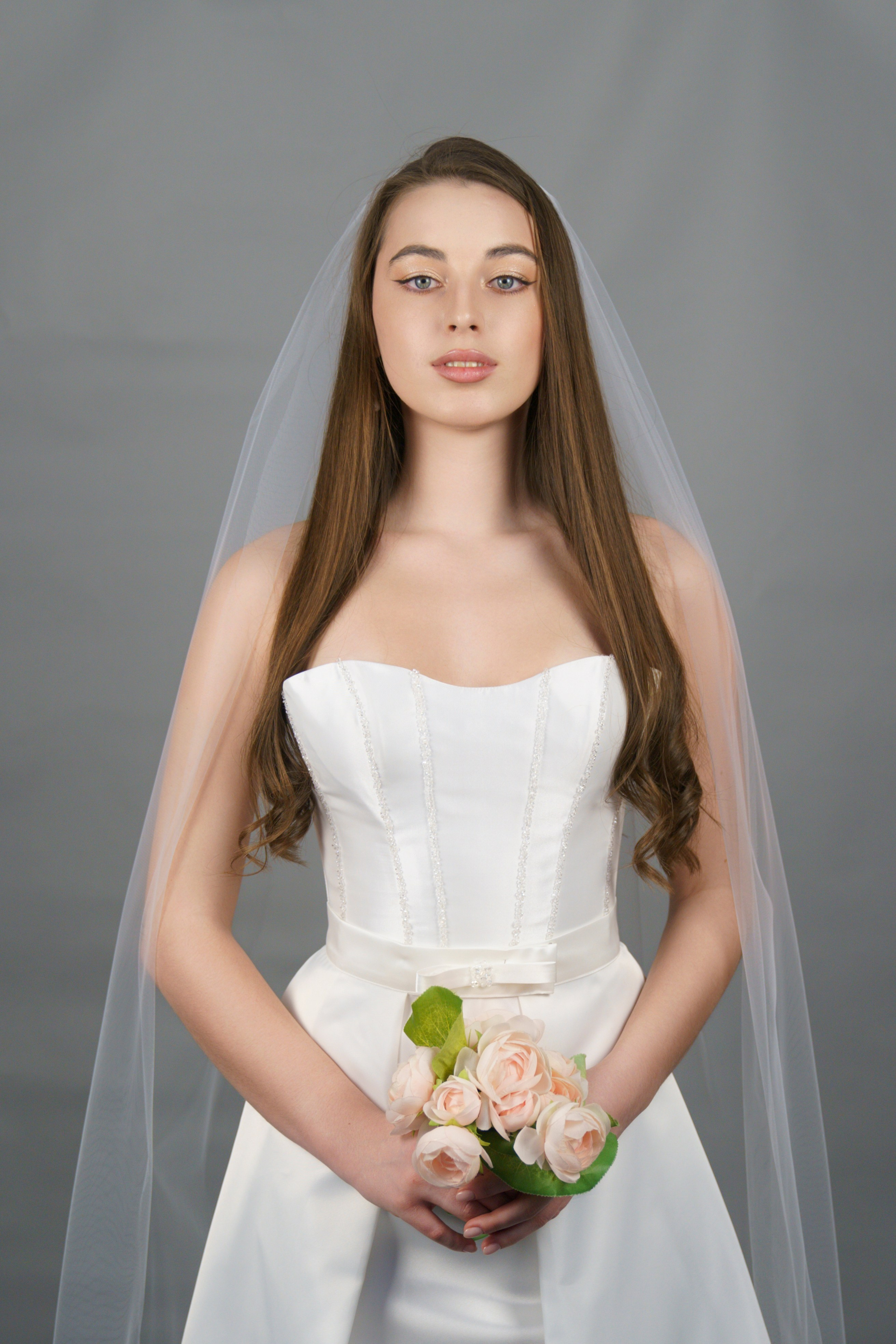 Свадебный салон " Моя свадьба ". Свадебный фотограф в Москве Кристина Чехова