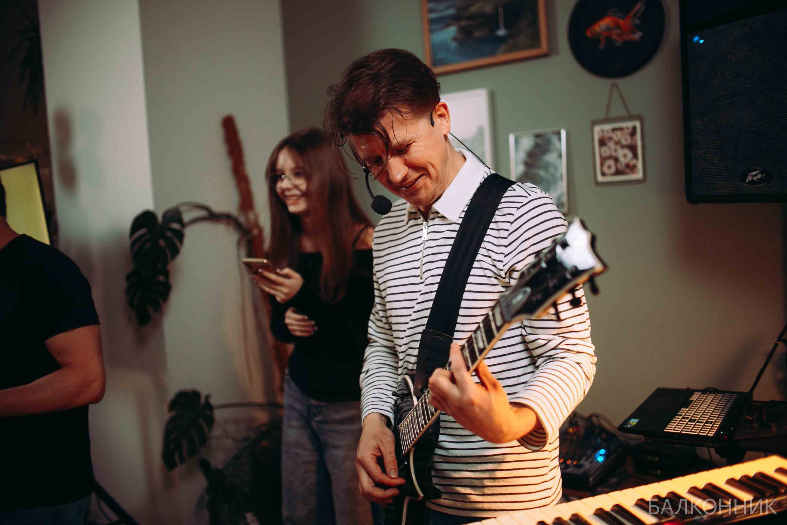 «Балконник». Ваш репортажный фотограф Артемий Антонов