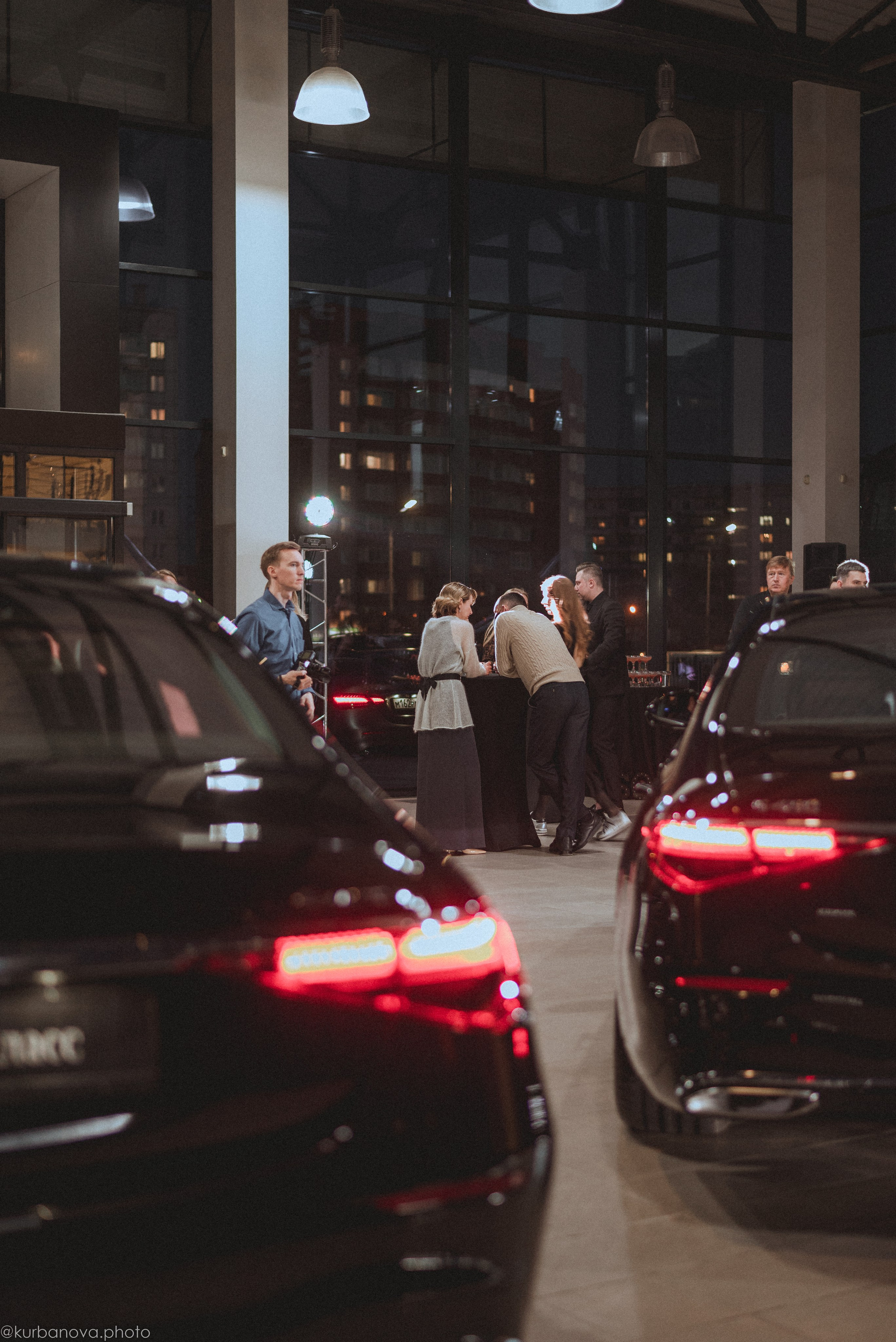 Презентация Mercedes Benz. Екатерина Курбанова. Женский фотограф