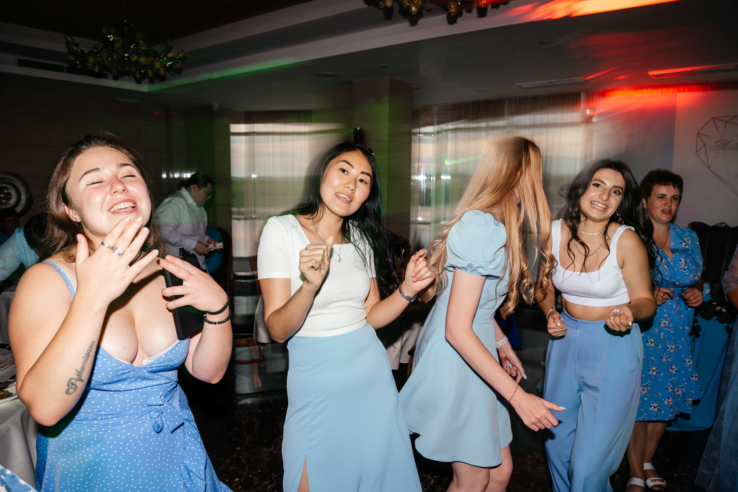 Максим и Алена. Свадебный фотограф Иркутск Алексей Шульгин