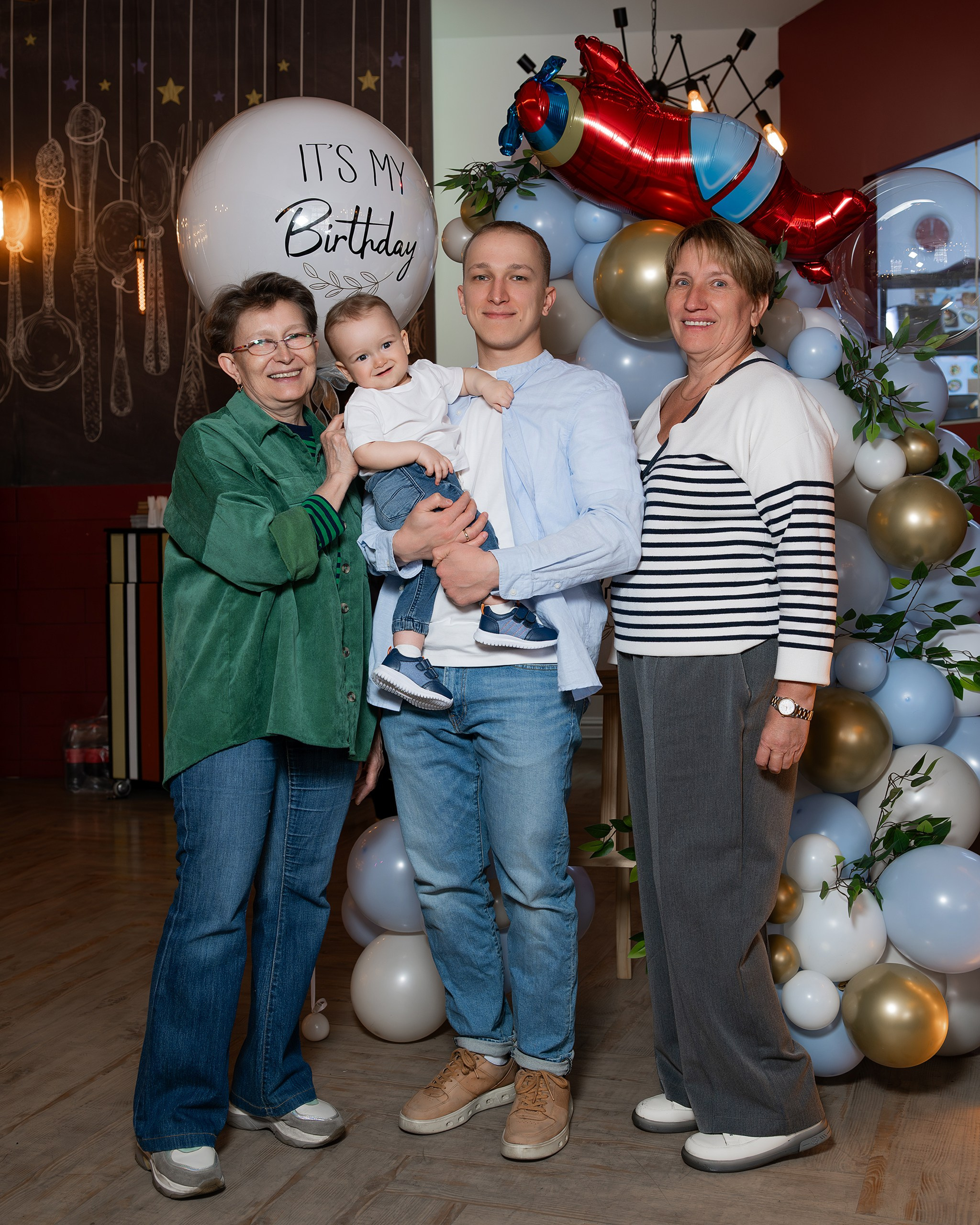 Павел, 1 годик. Фотограф в Алматы — Алексей Коньков | Репортаж, свадьбы, портреты