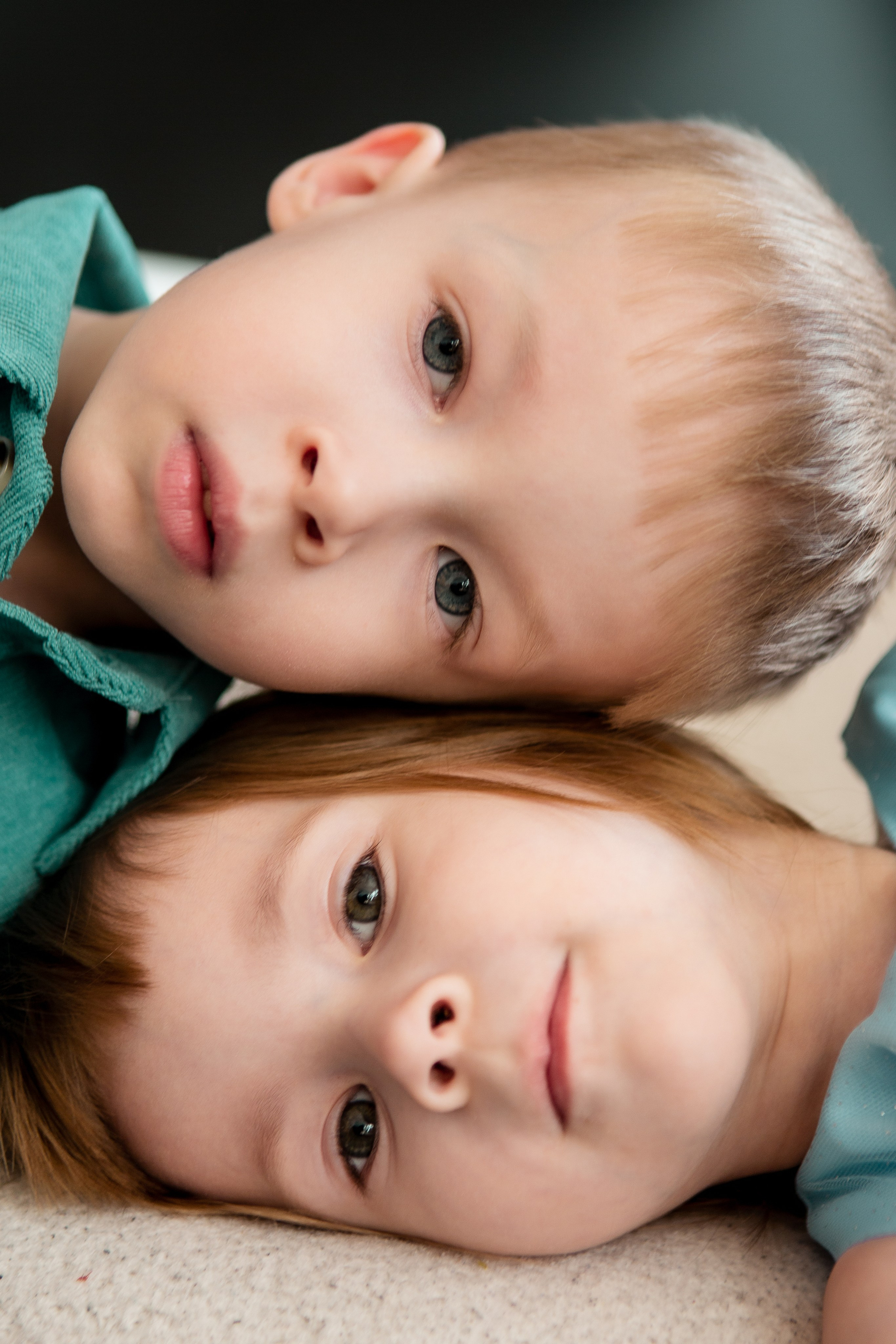 Мама и двойняшки. Фотограф Екатерина Голицына